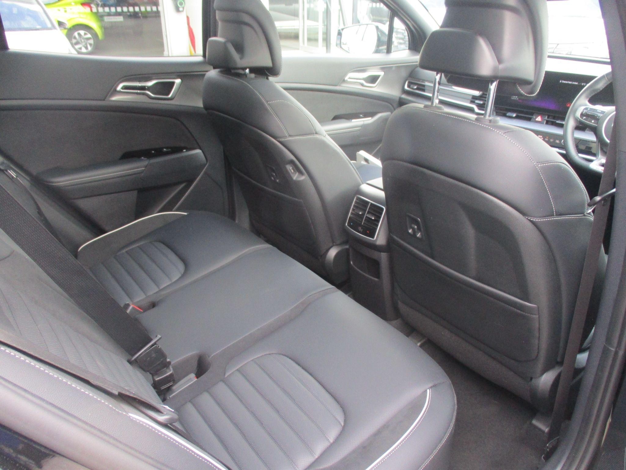 Kia Sportage Image 18