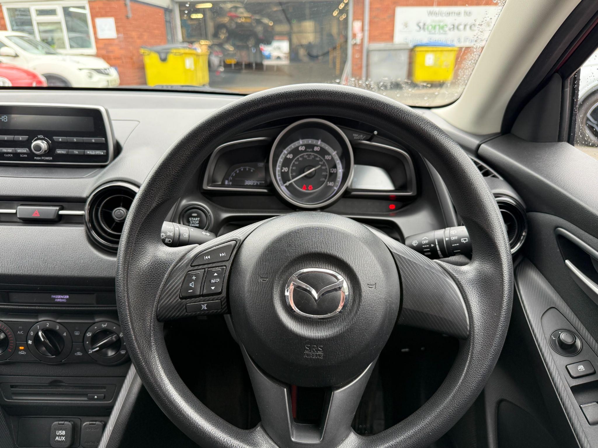 Mazda2 Image 11