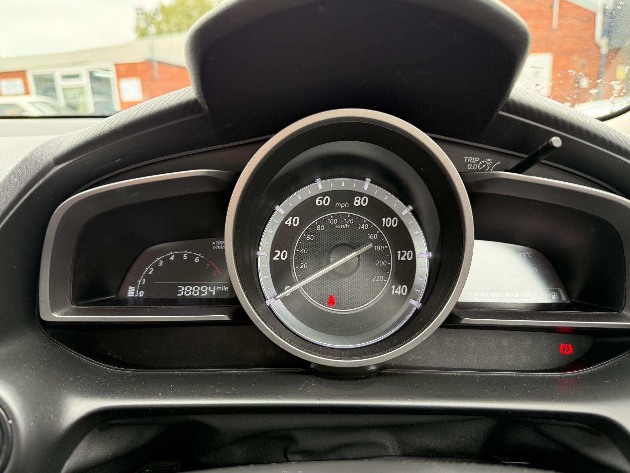 Mazda2 Image 12