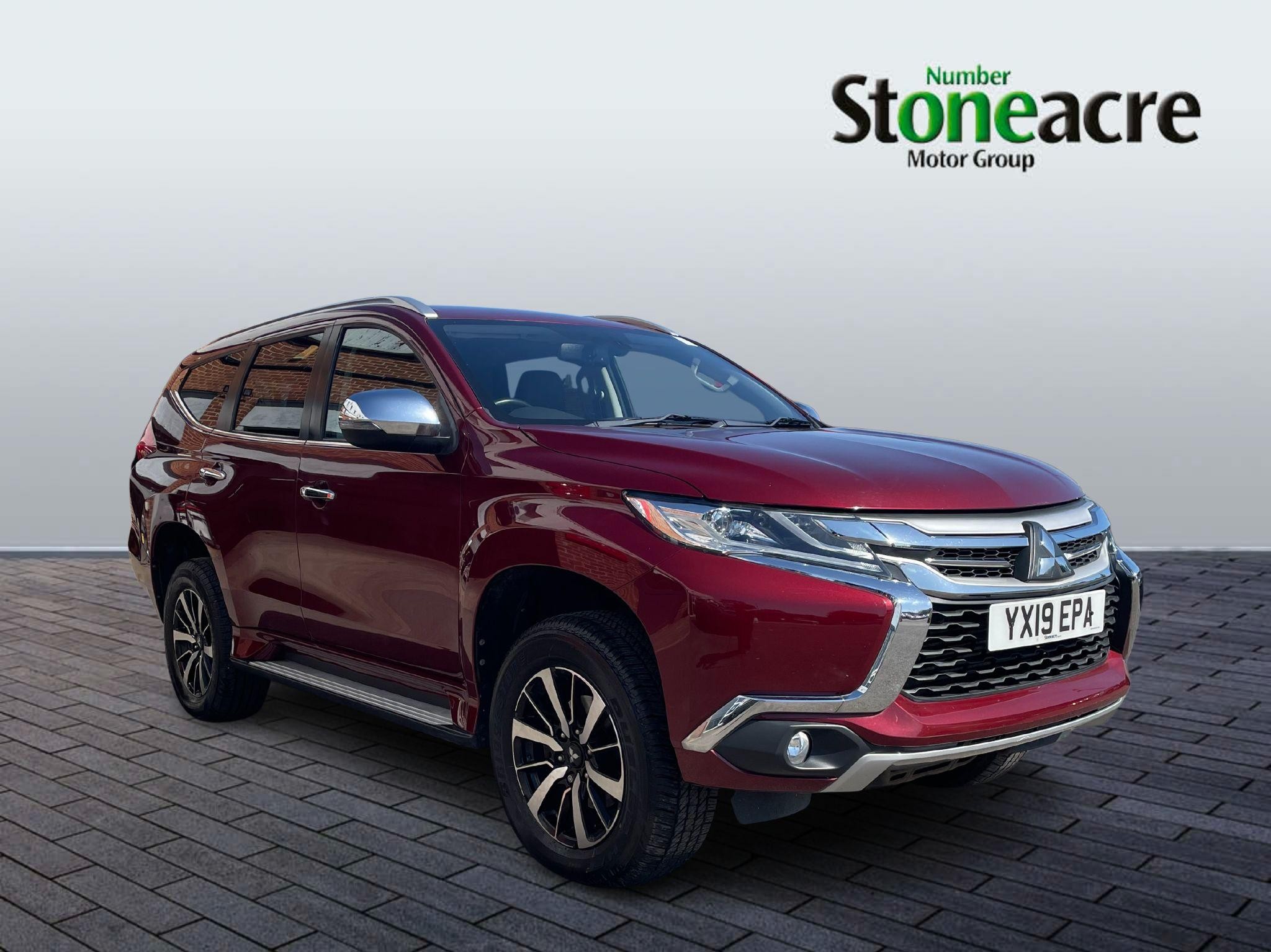 Mitsubishi Shogun Sport Image 1