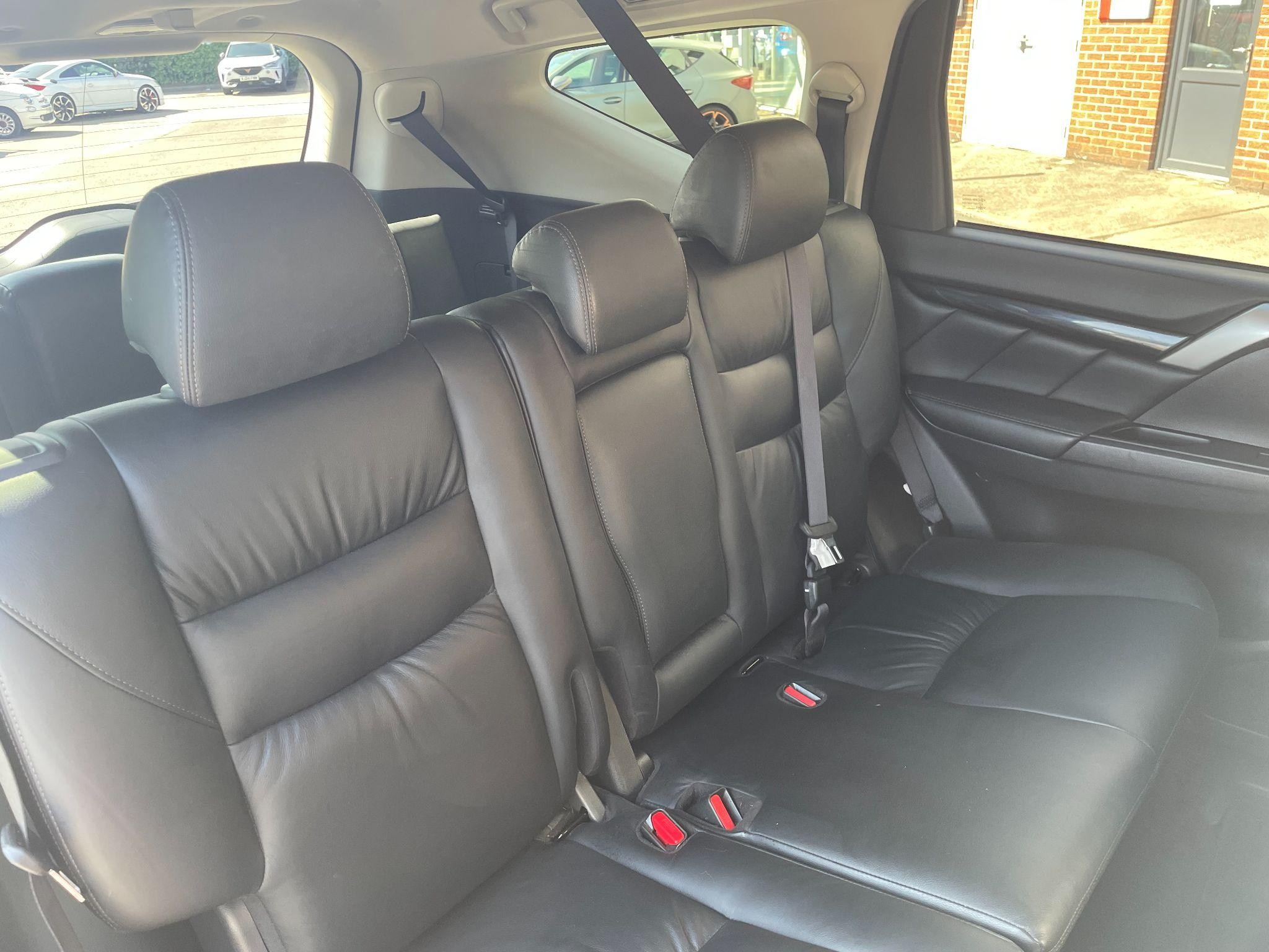 Mitsubishi Shogun Sport Image 15
