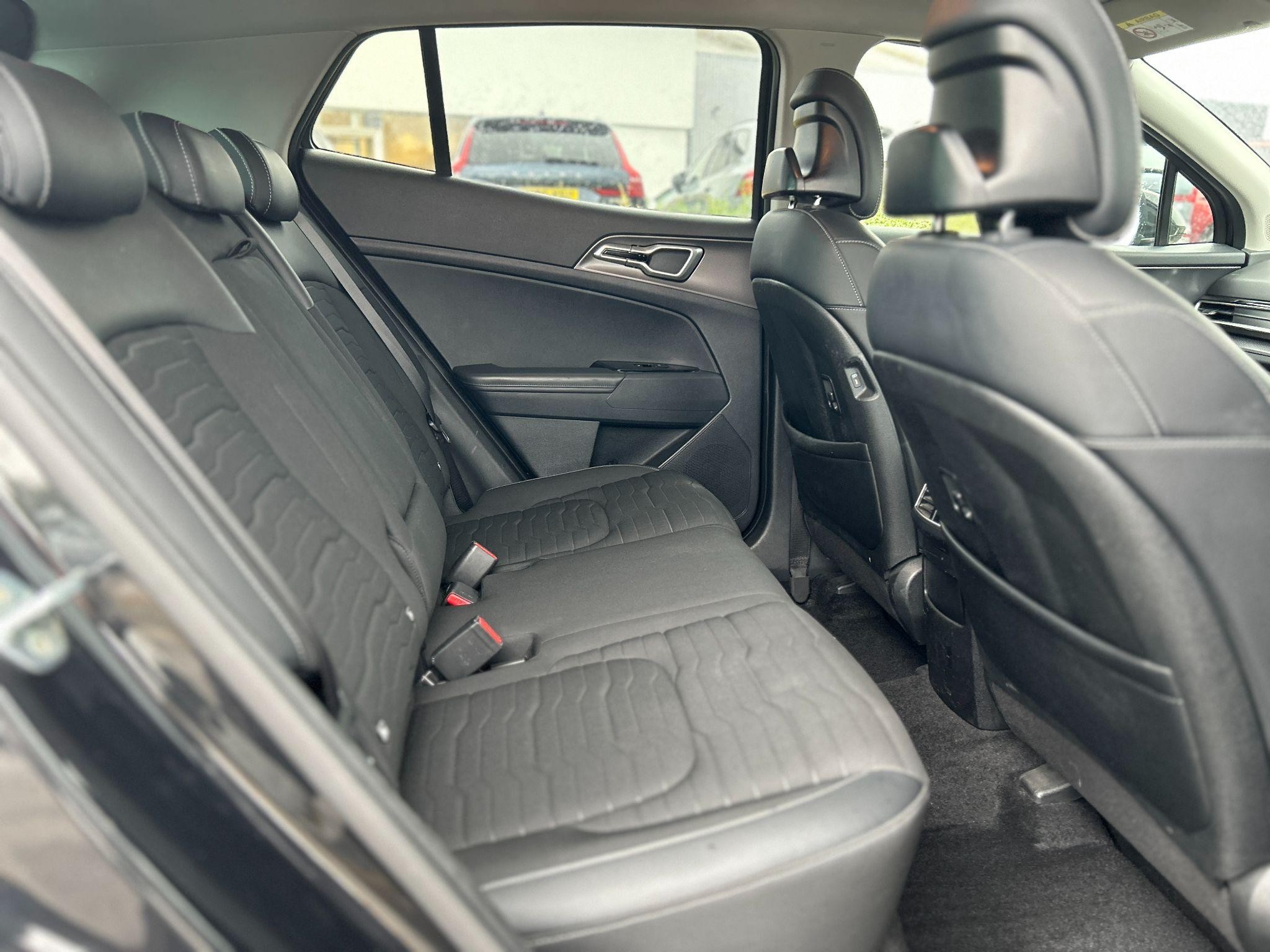 Kia Sportage Image 25