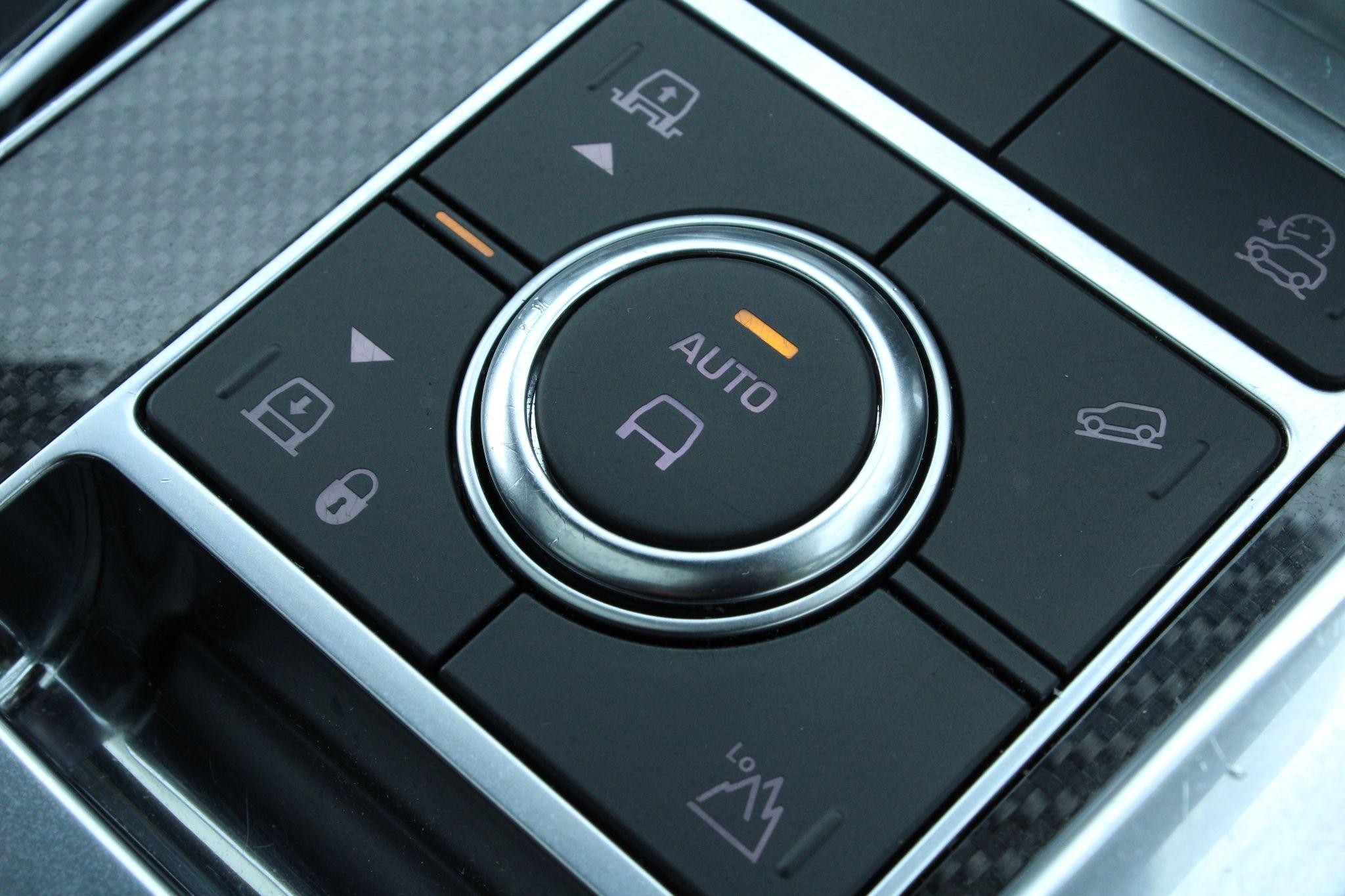 Land Rover Range Rover Sport Image 17