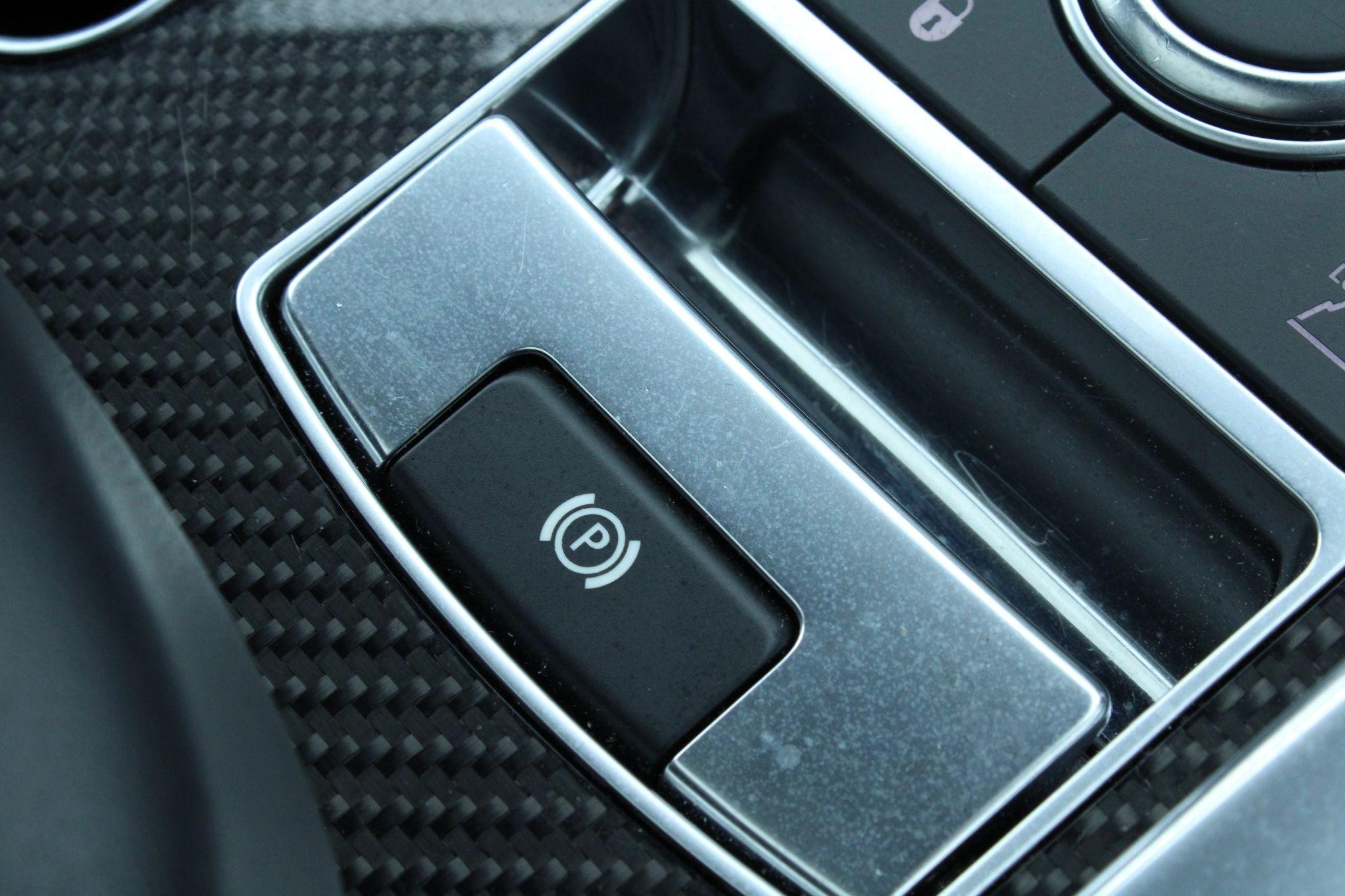 Land Rover Range Rover Sport Image 18