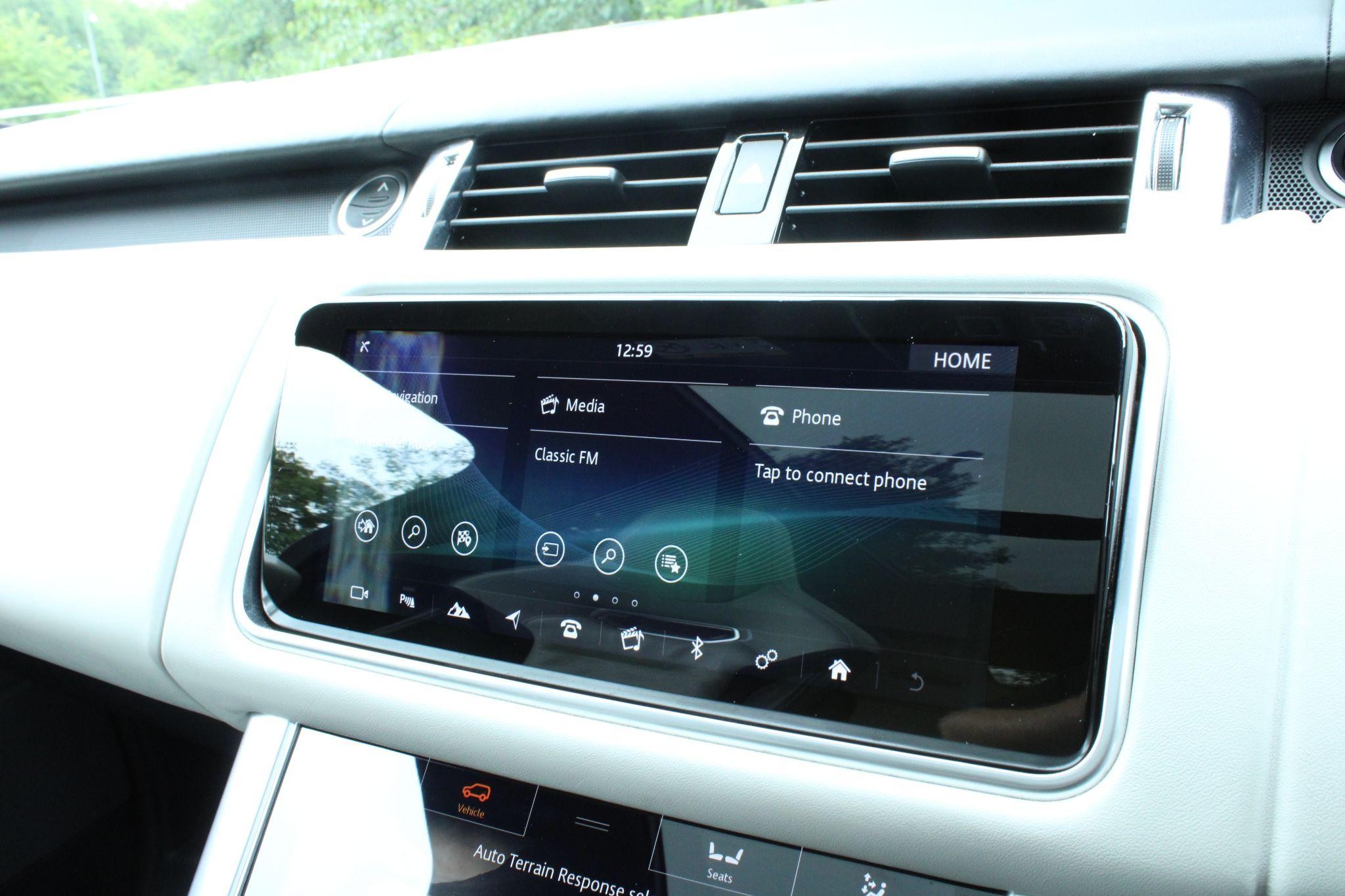 Land Rover Range Rover Sport Image 25