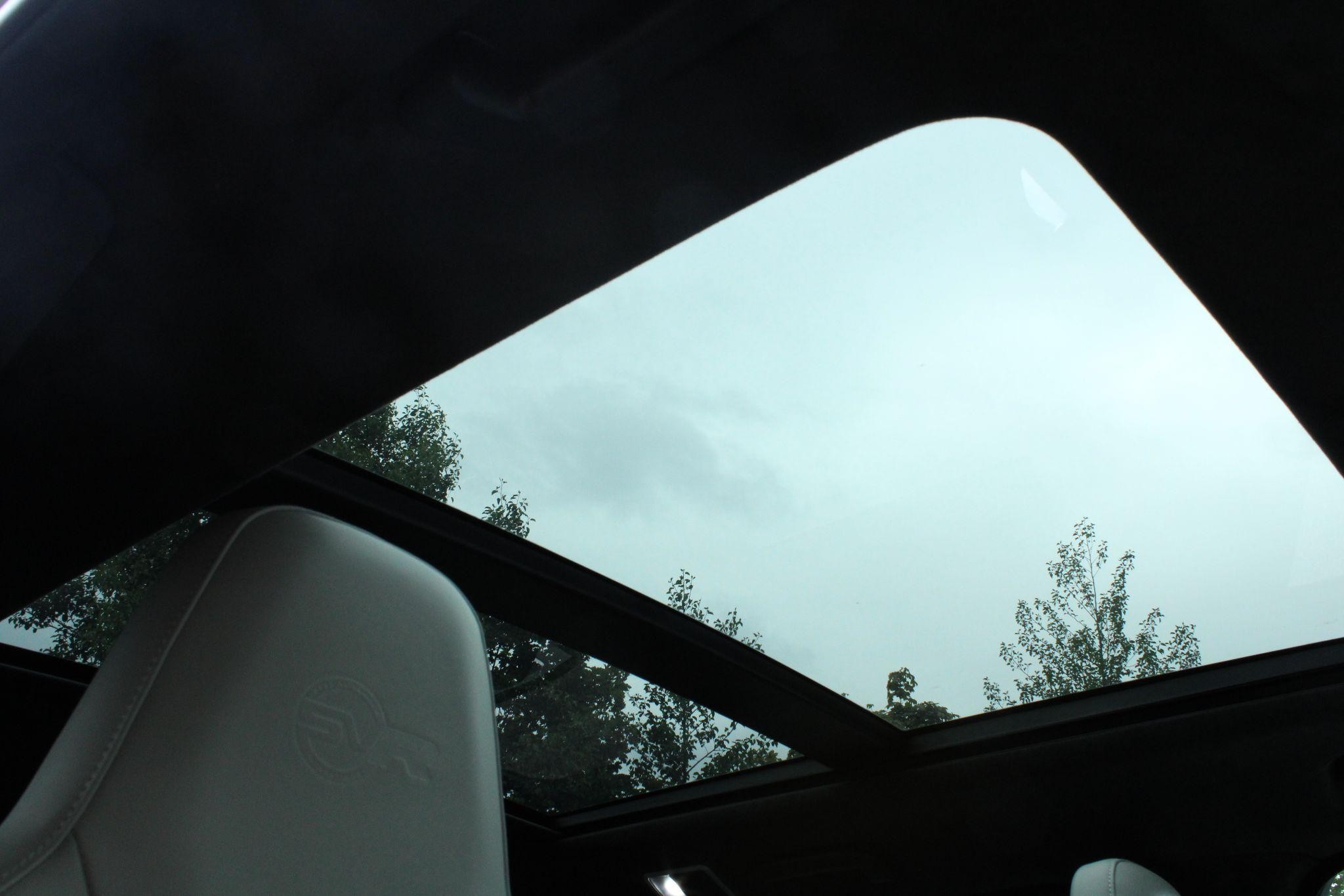 Land Rover Range Rover Sport Image 29