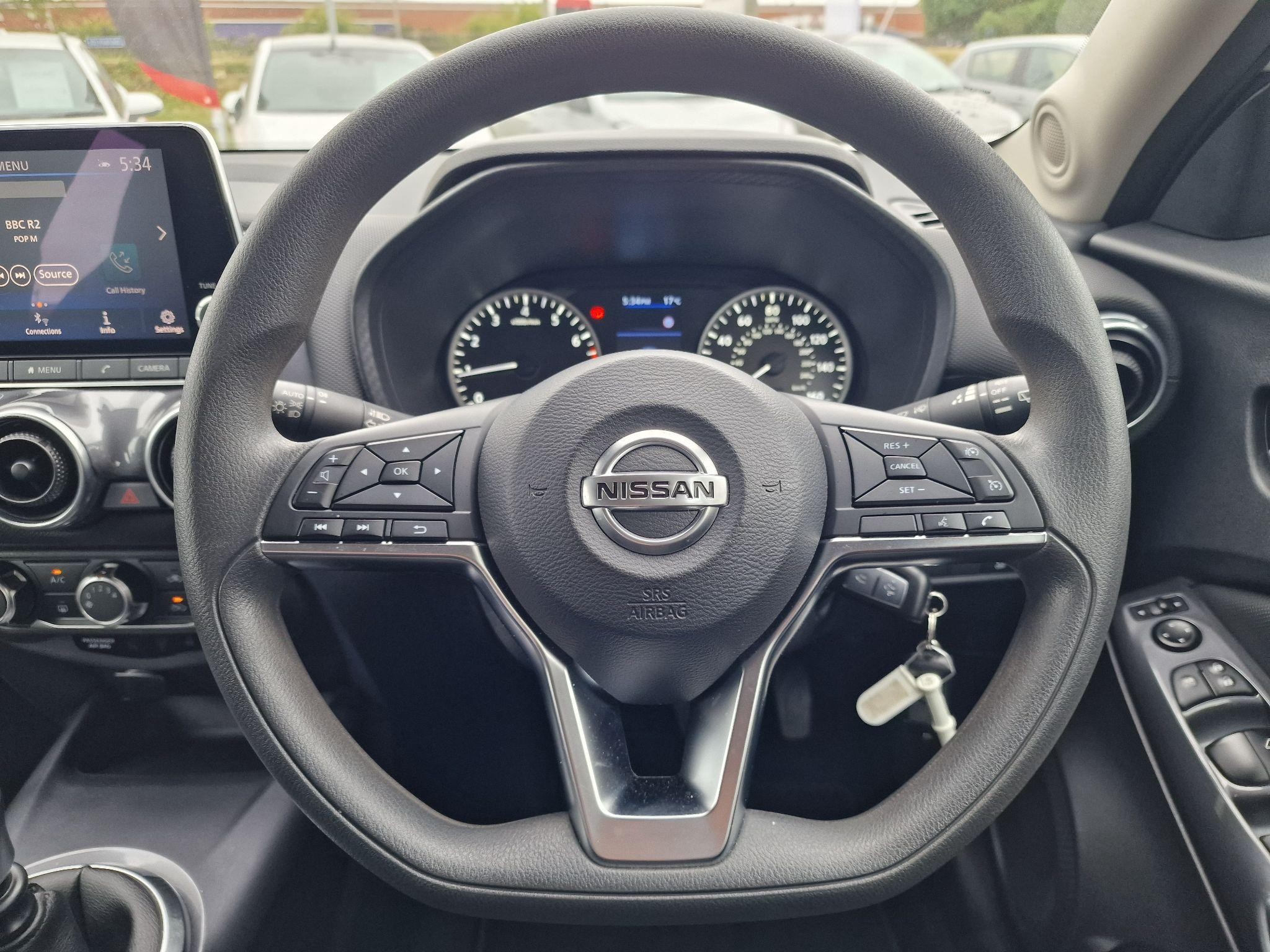 Nissan Juke Image 8