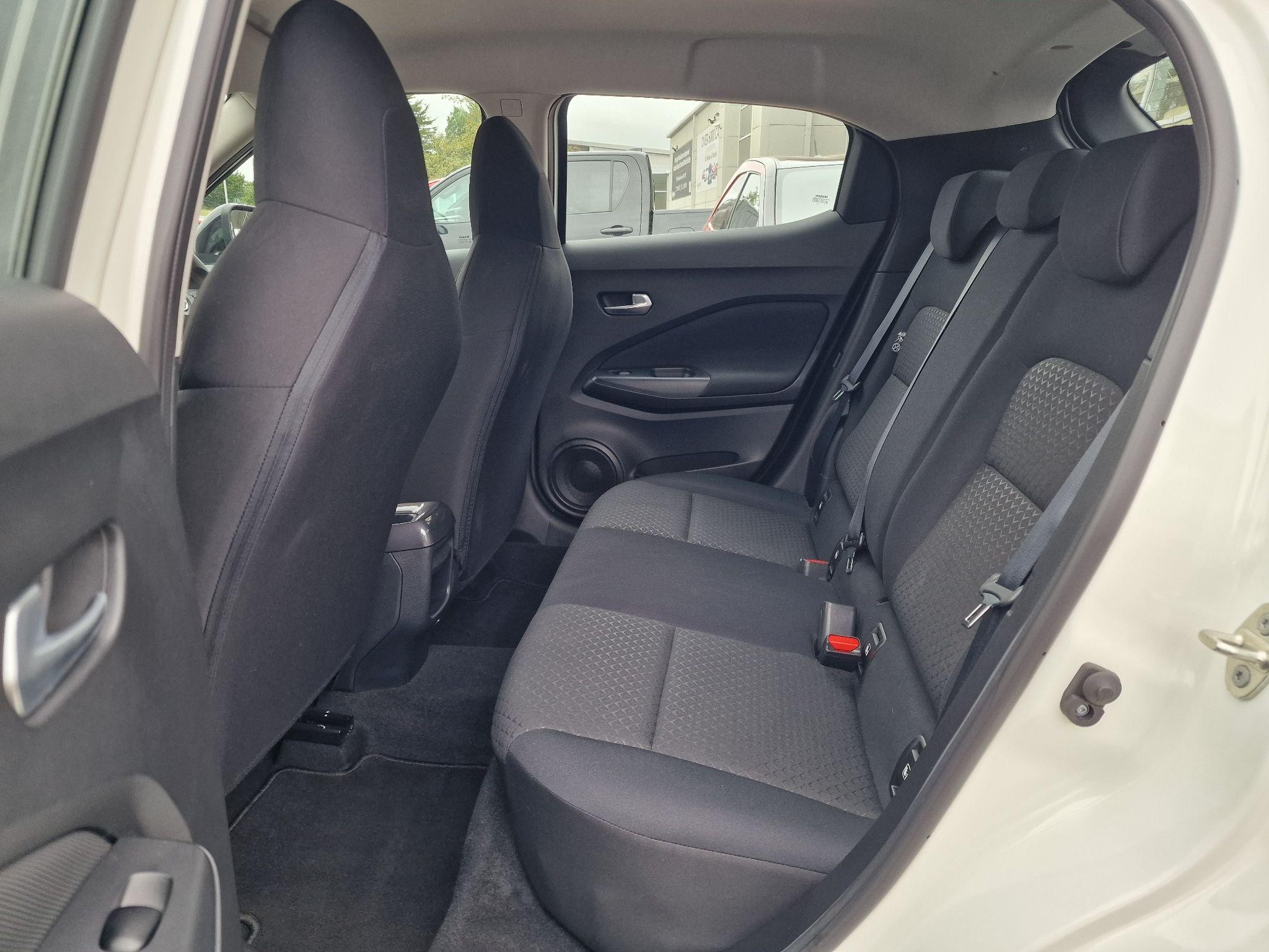 Nissan Juke Image 12