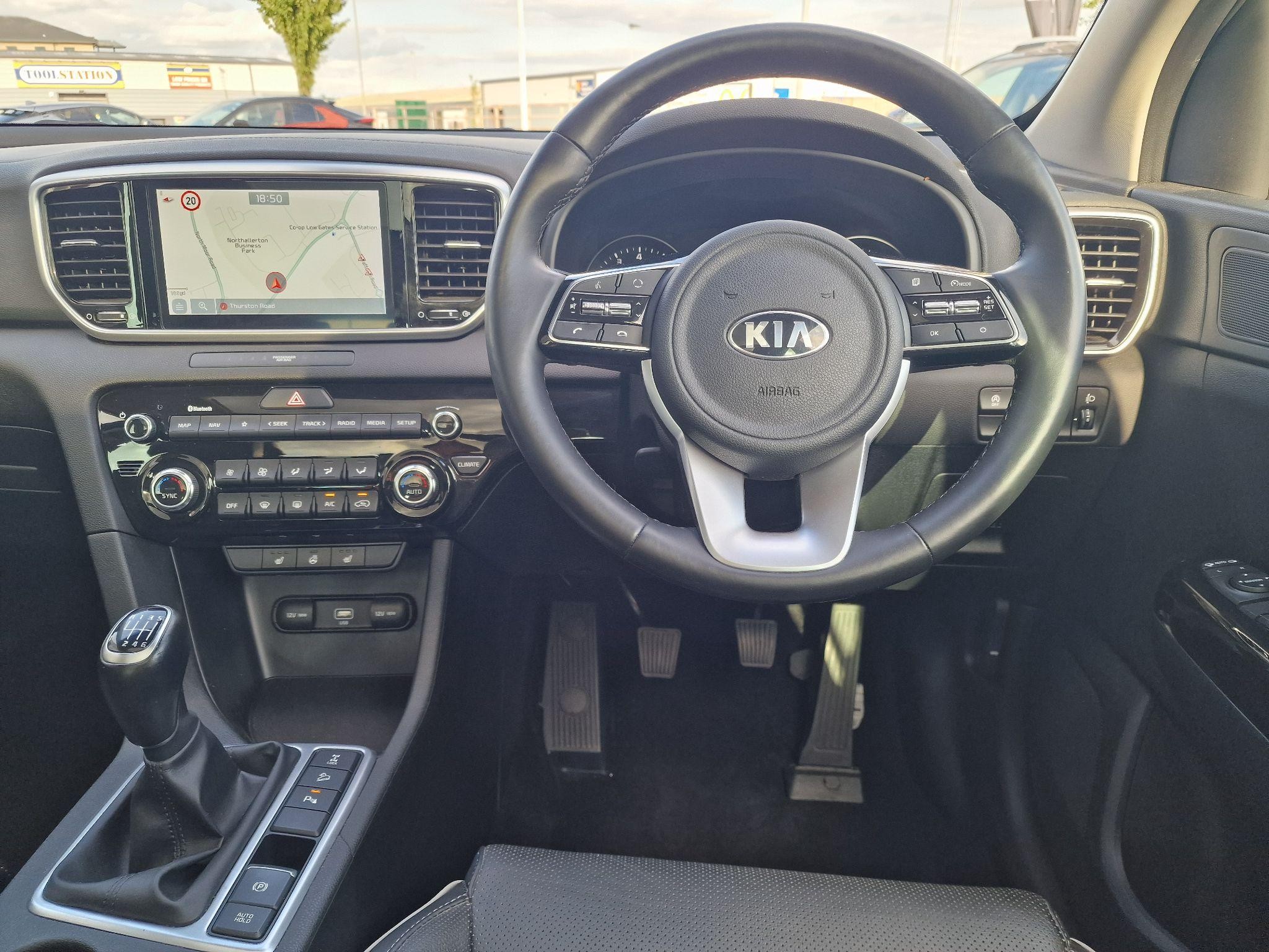 Kia Sportage Image 6