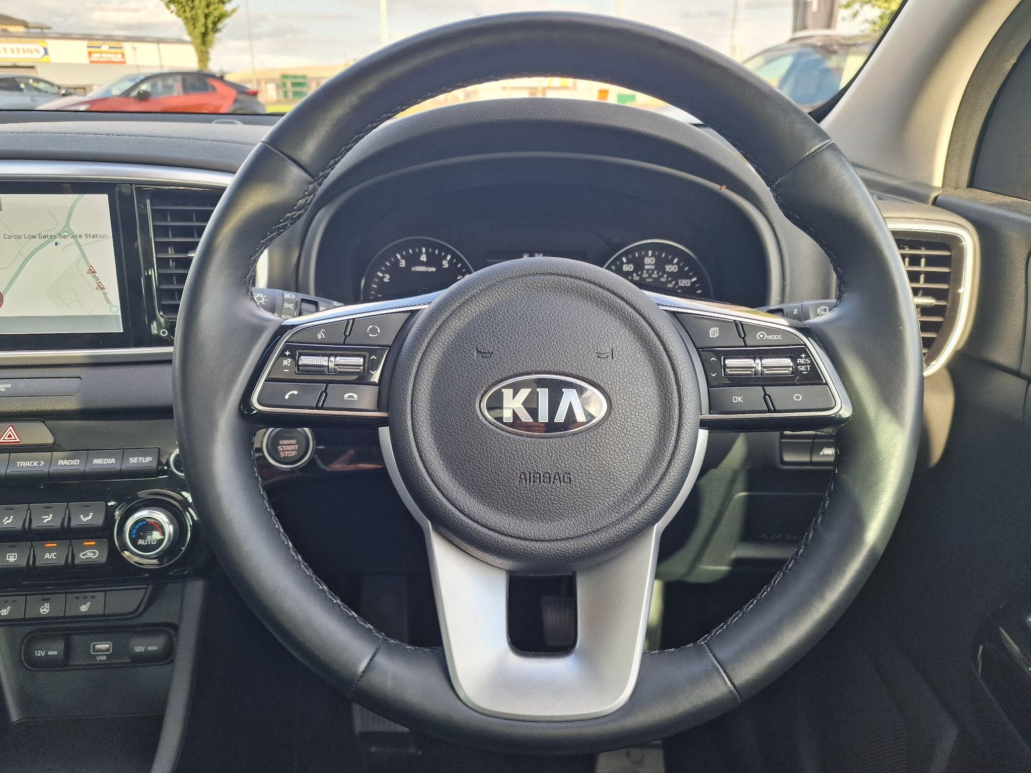 Kia Sportage Image 8