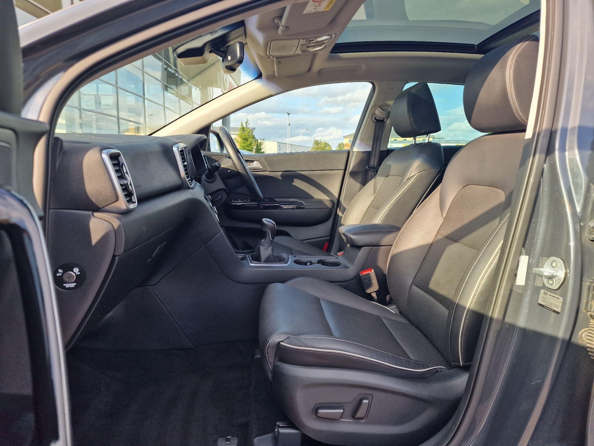 Kia Sportage Image 10