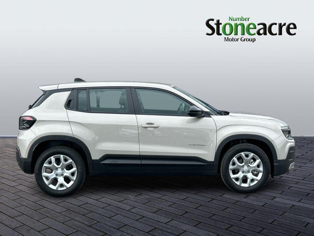 Jeep Avenger Image 2