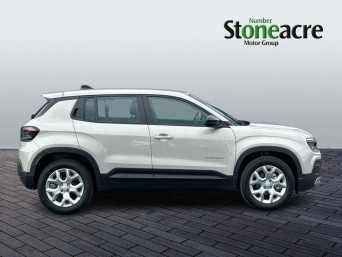 Jeep Avenger 1.2 Altitude Euro 6 (s/s) 5dr DG25PGV Image 2