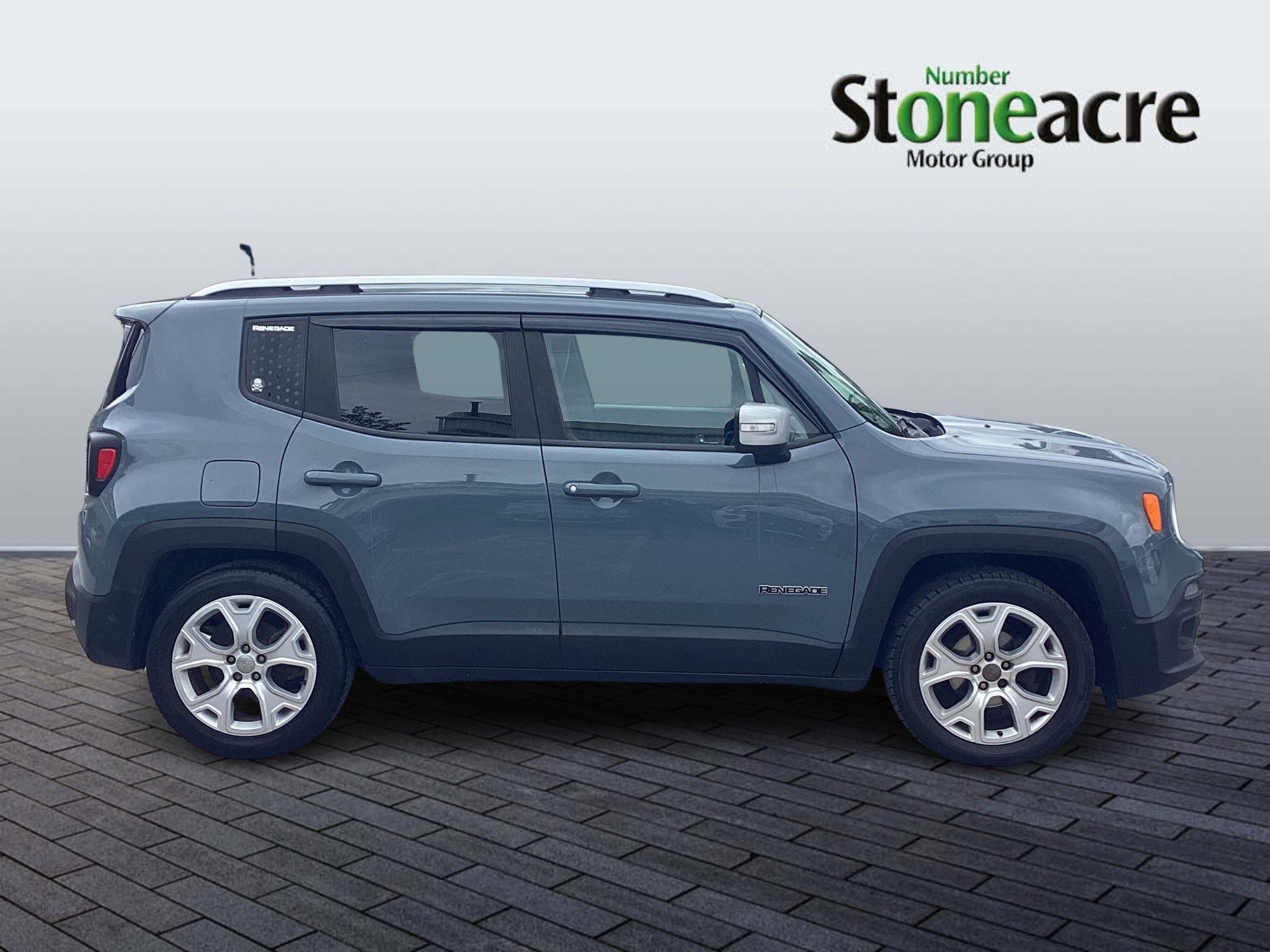 Jeep Renegade Image 7