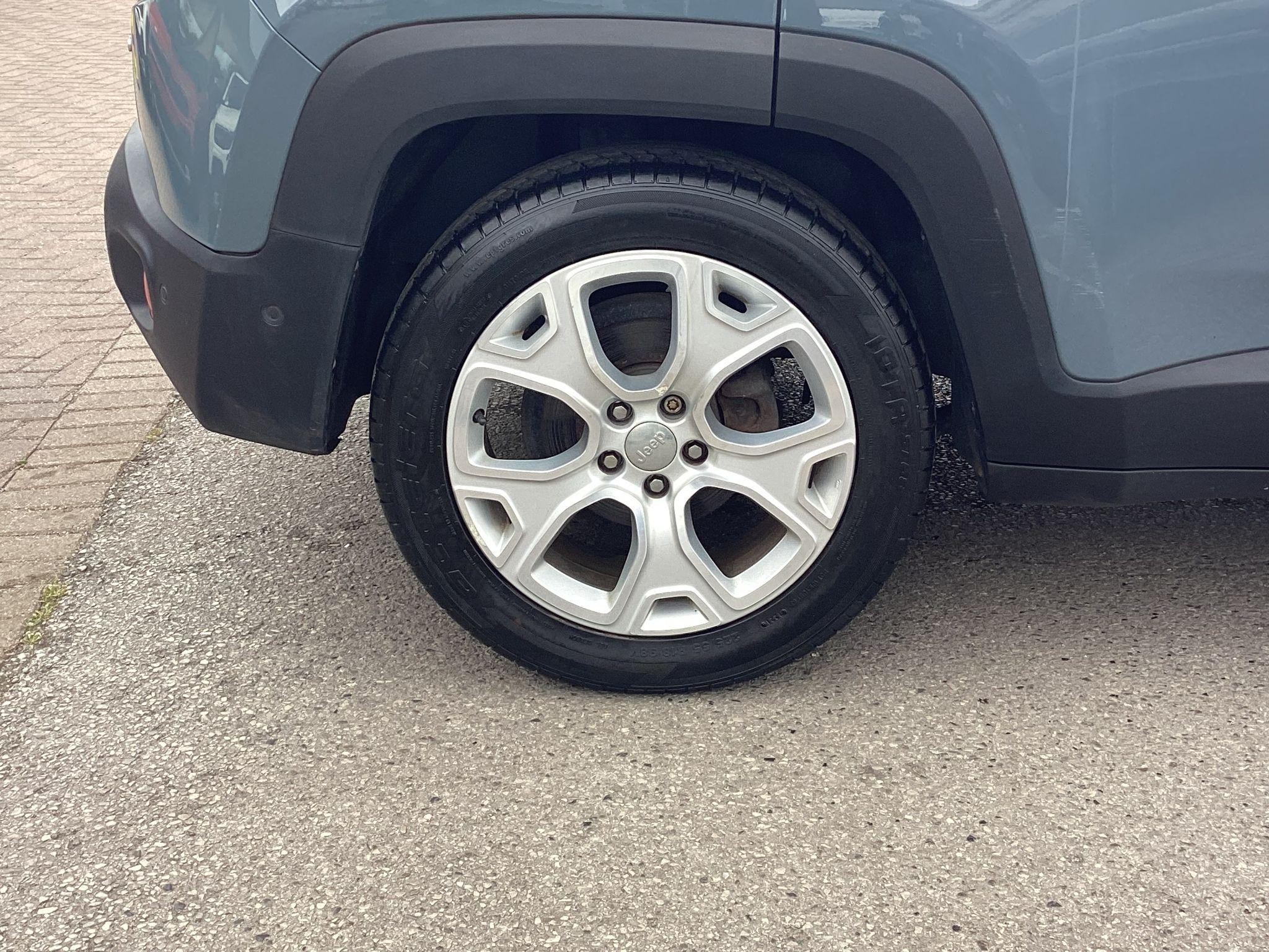 Jeep Renegade Image 9