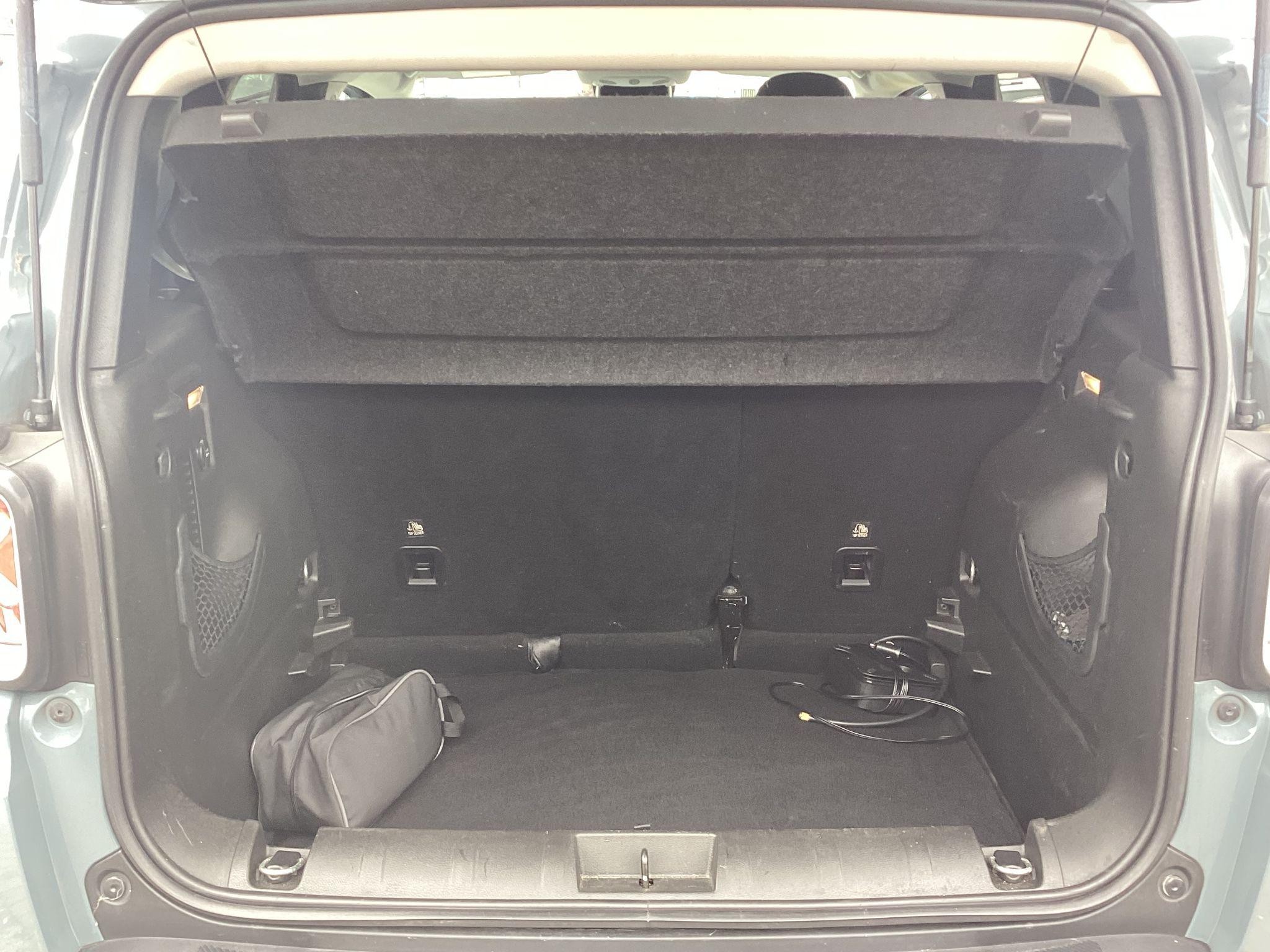 Jeep Renegade Image 10