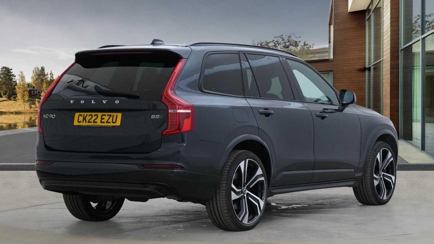 Volvo XC90 Image 3