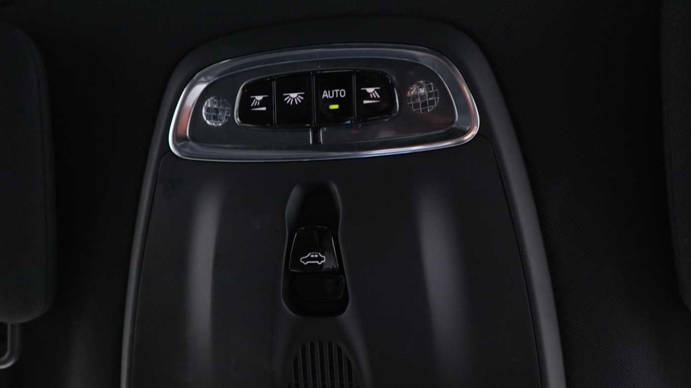 Volvo XC90 Image 28