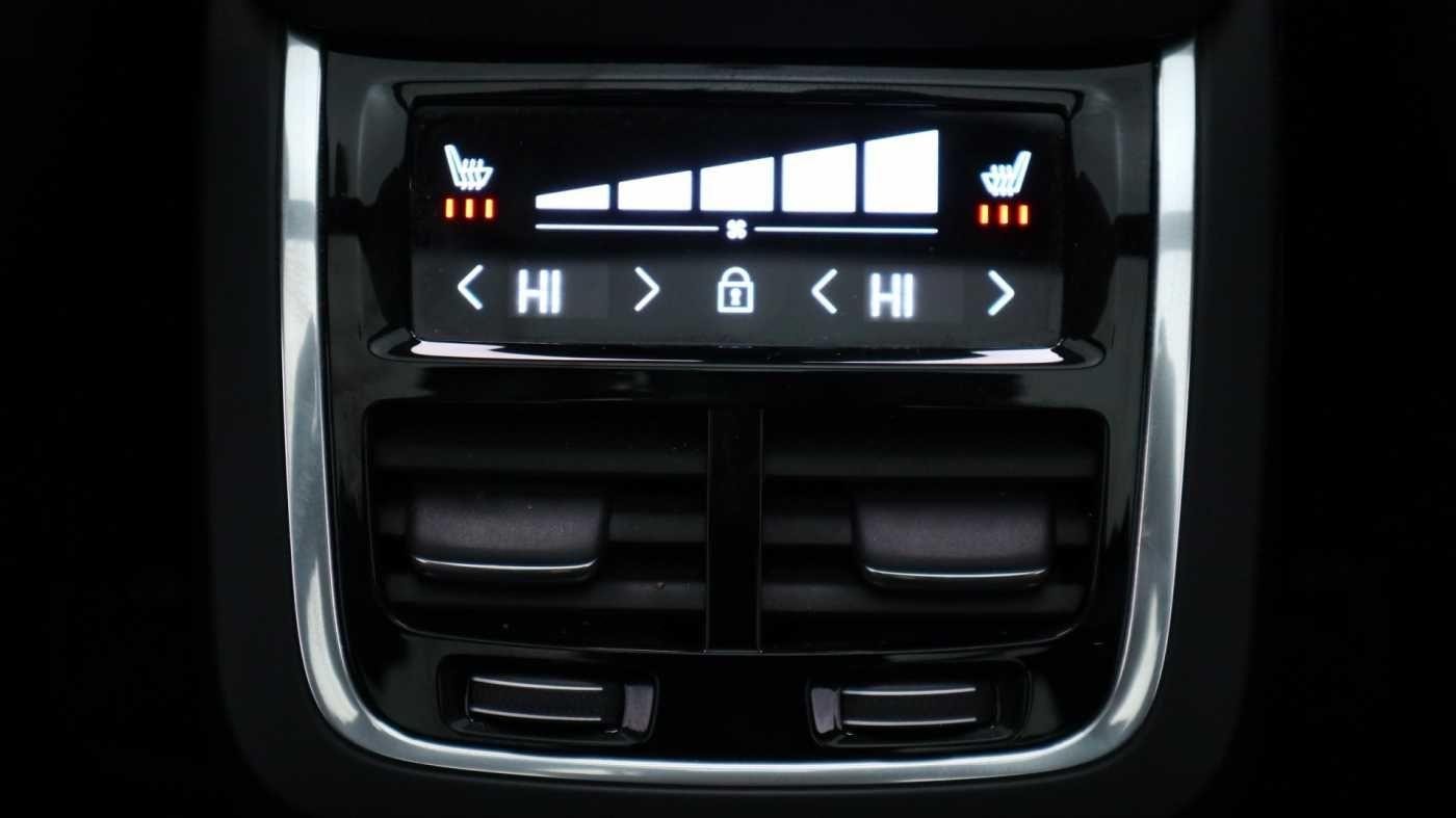 Volvo XC90 Image 42