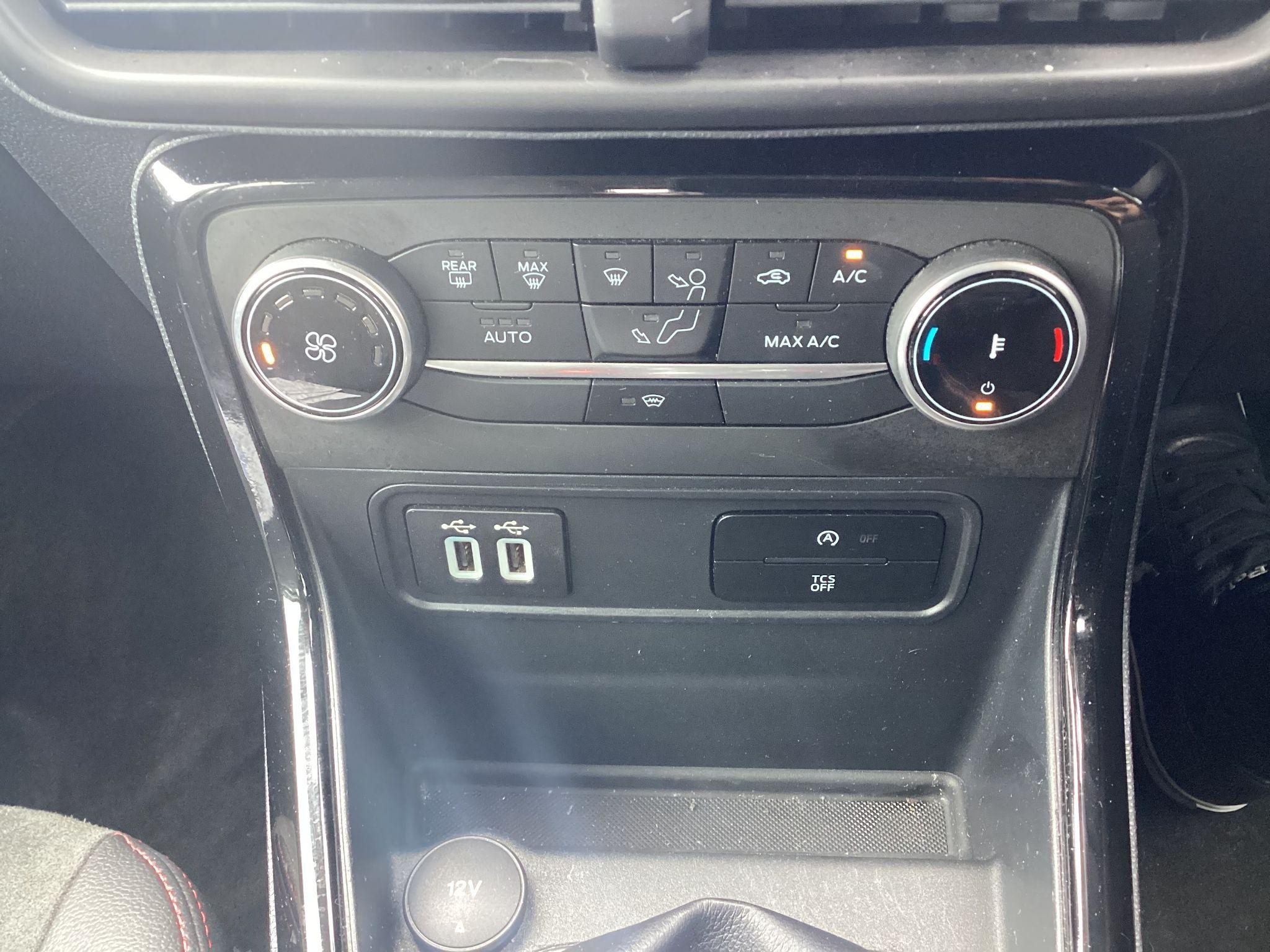 Ford EcoSport Image 22