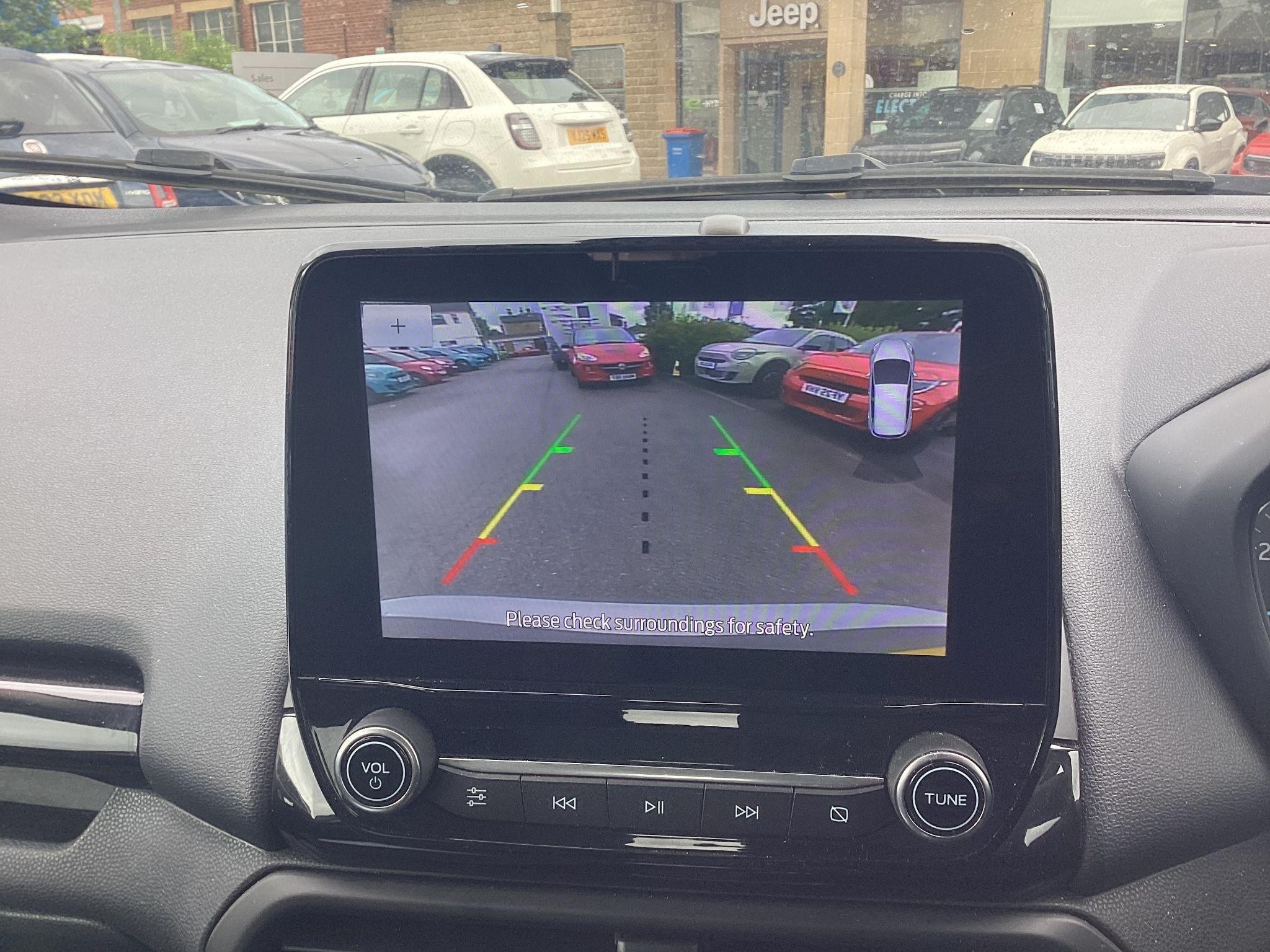 Ford EcoSport Image 24