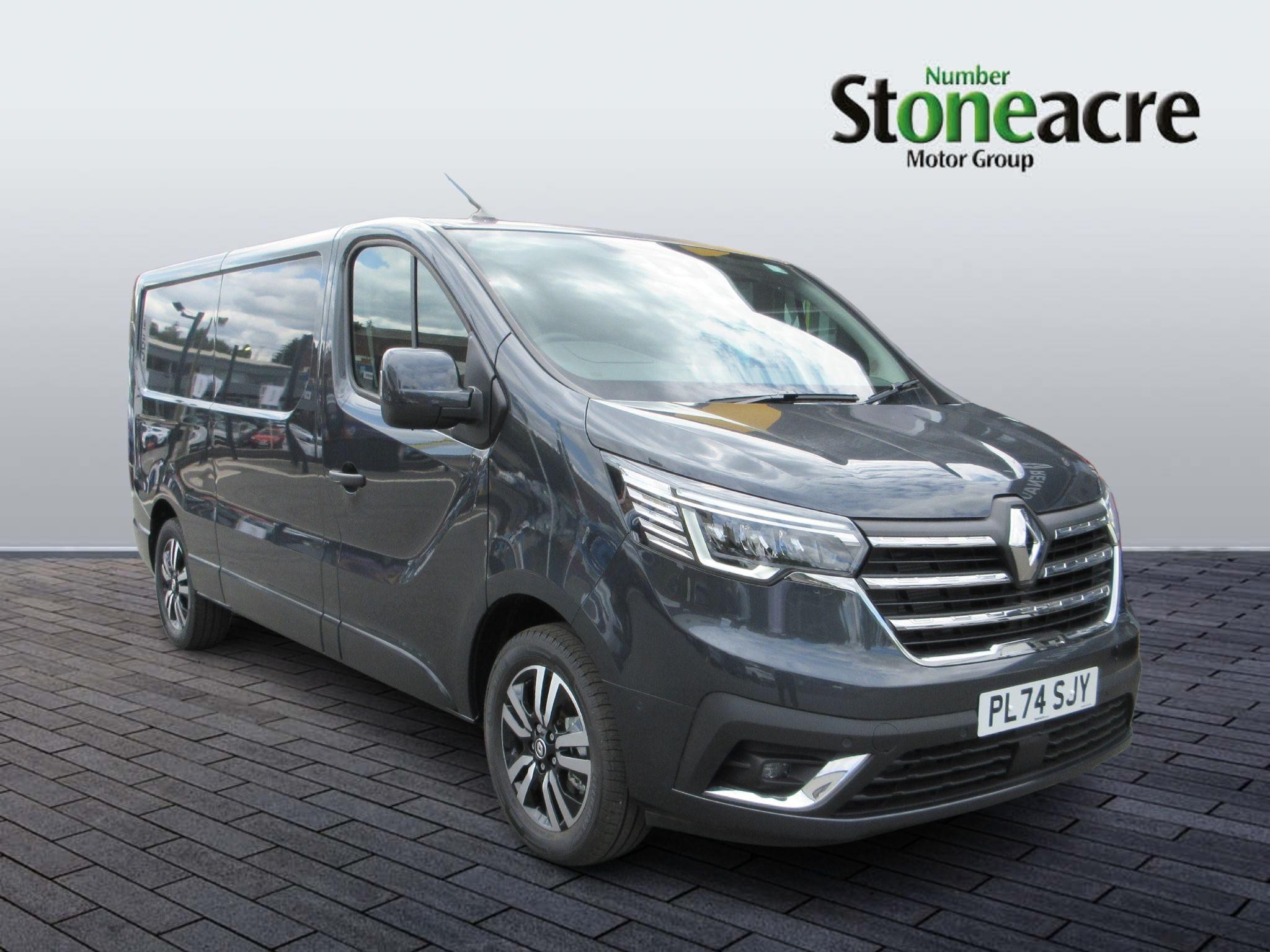 Renault Trafic Image 1