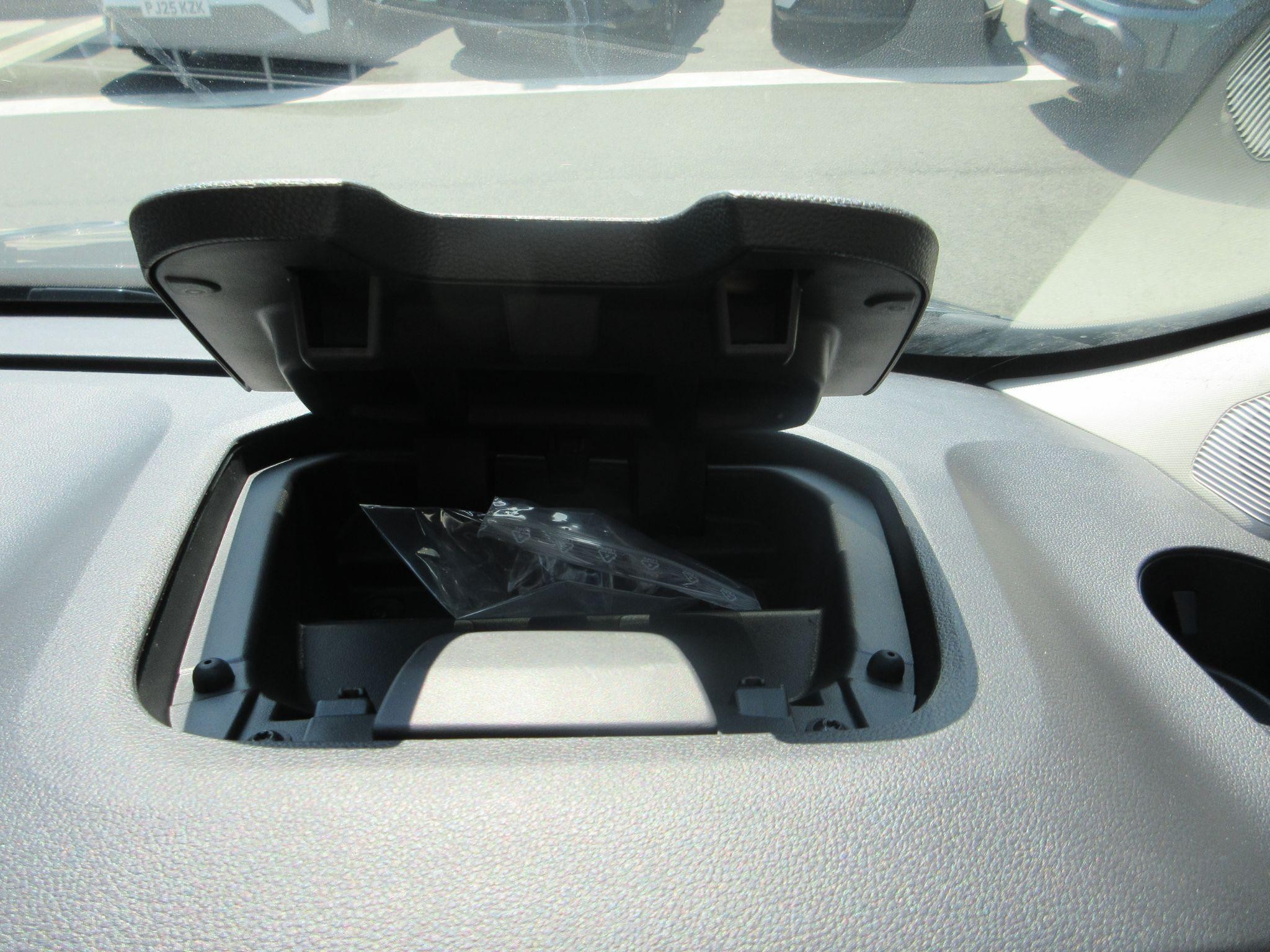 Renault Trafic Image 27