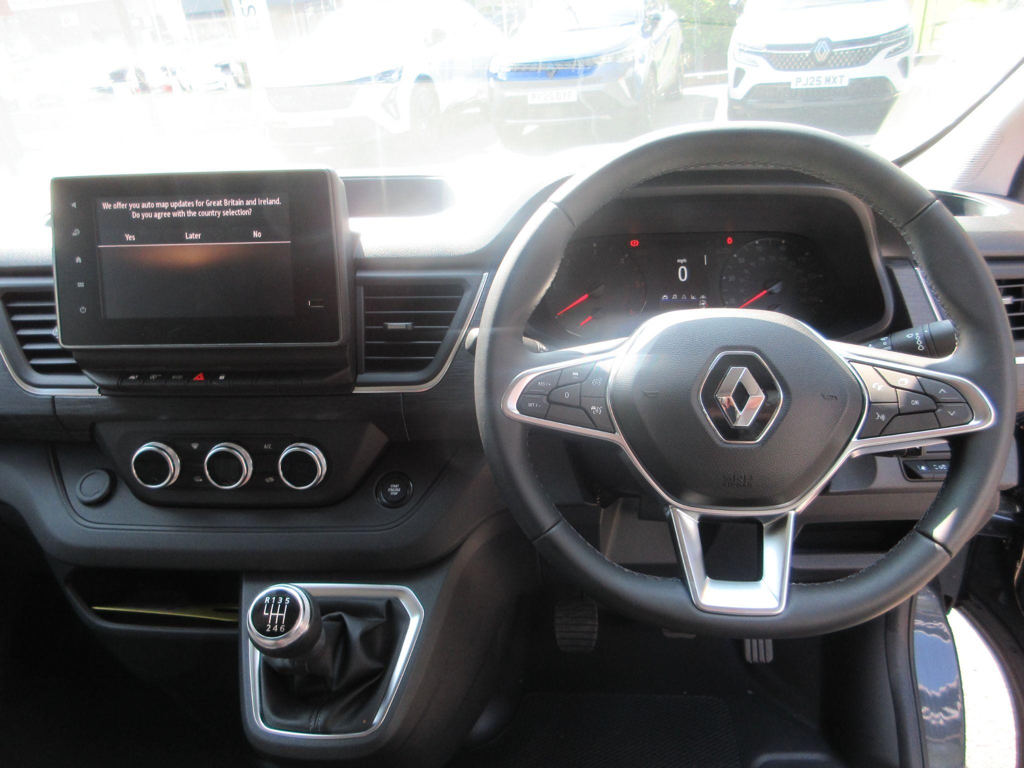 Renault Trafic Image 35