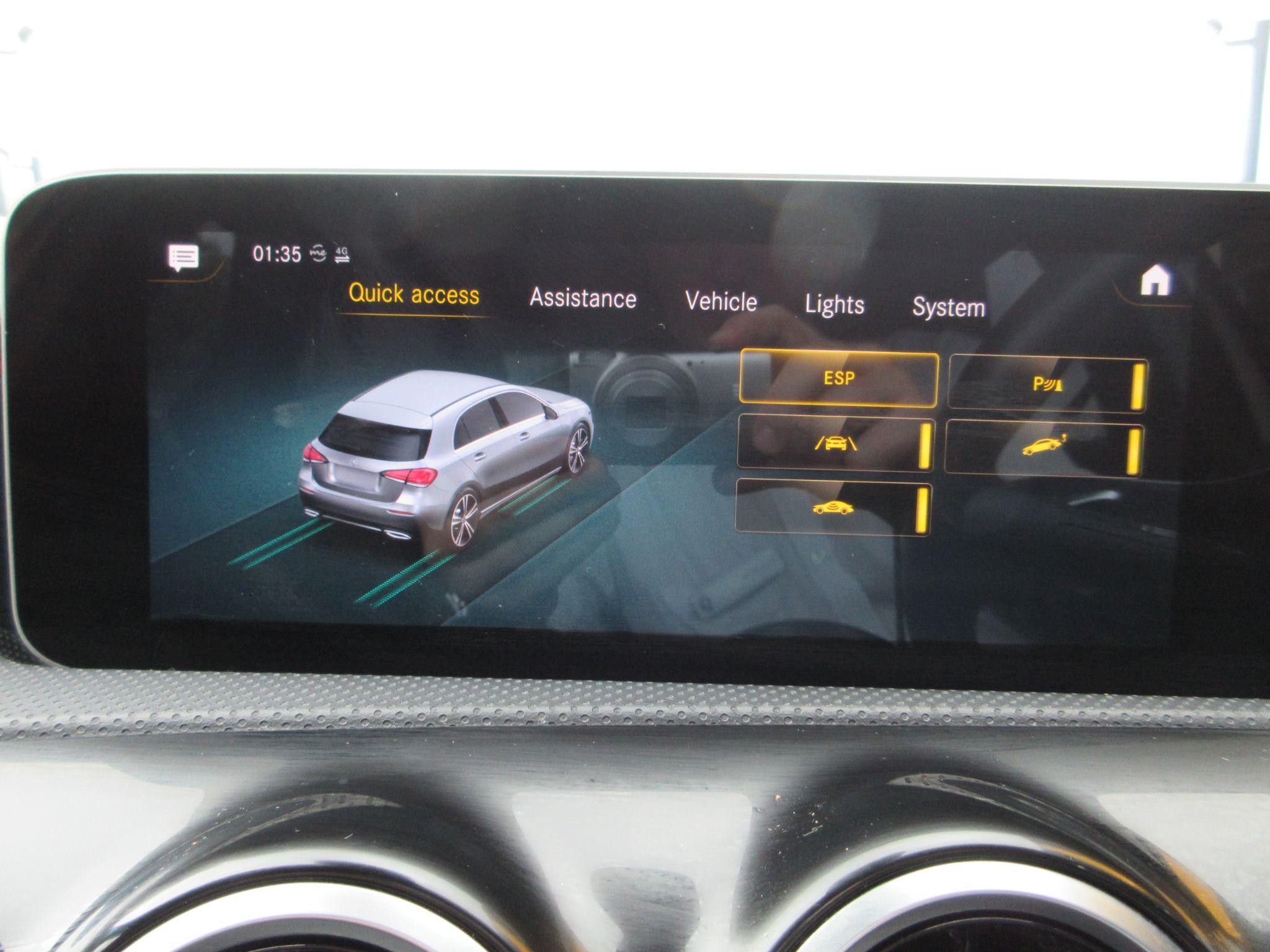Mercedes-Benz A-Class Image 29