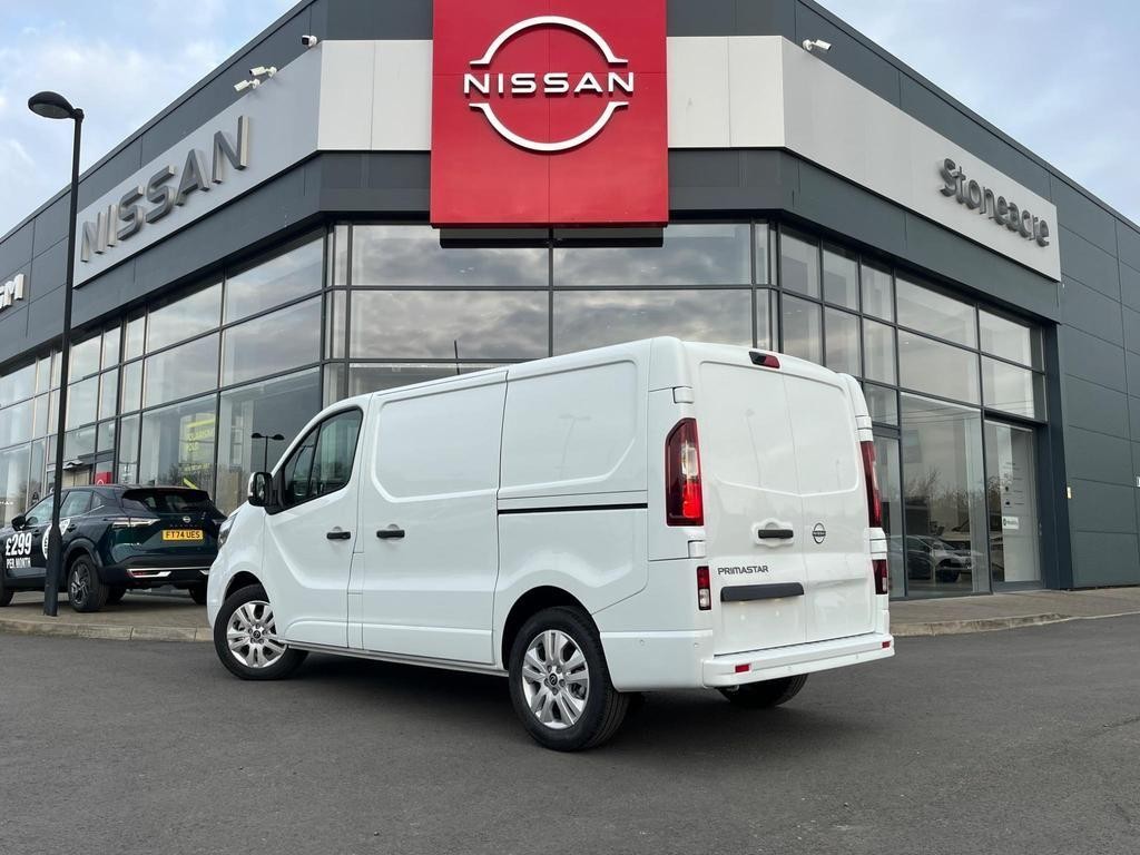 Nissan Primastar Image 5
