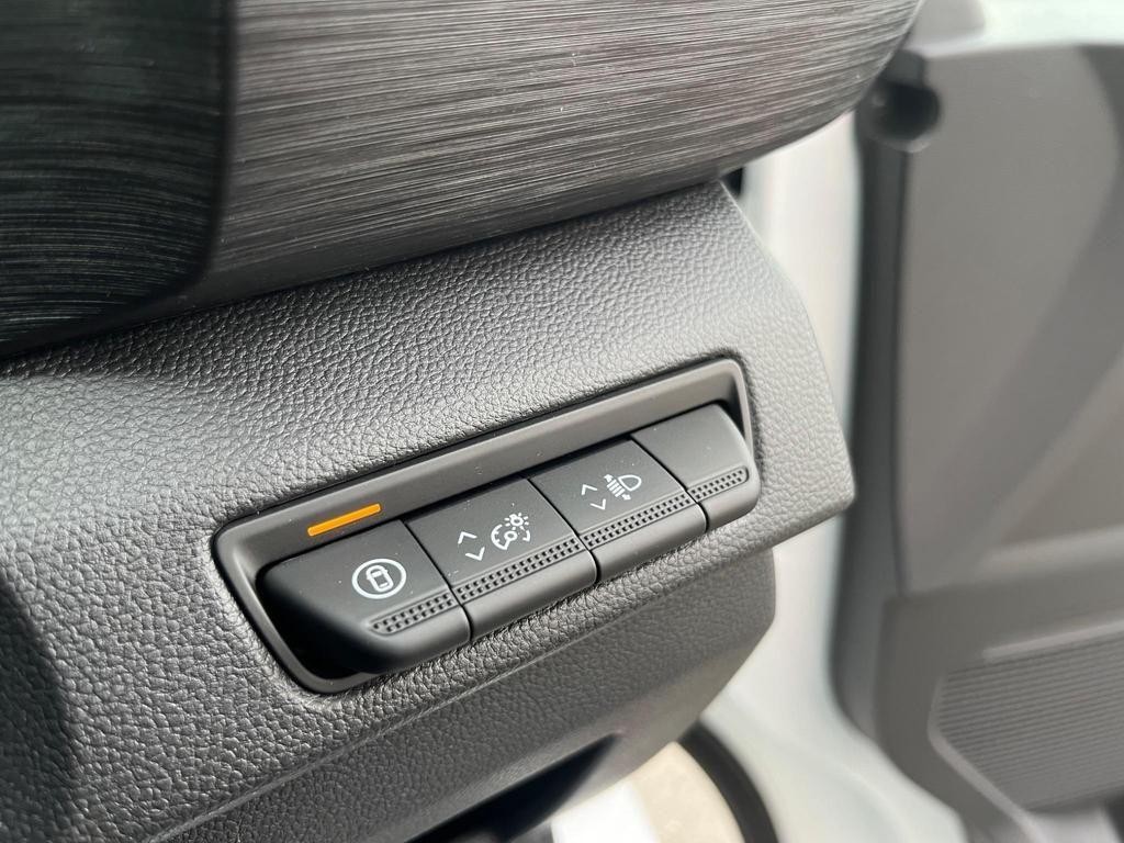 Nissan Primastar Image 38