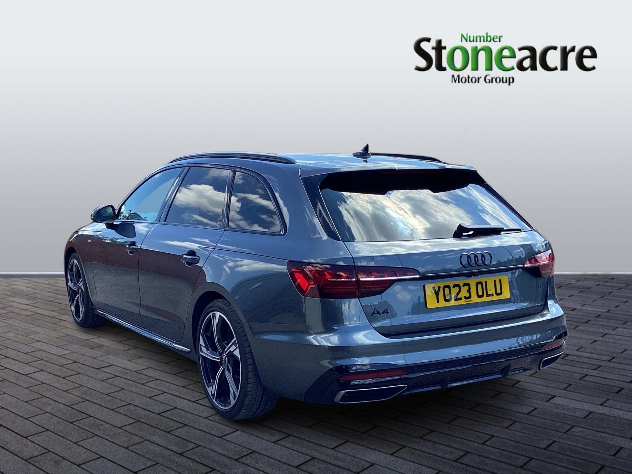 Audi A4 Avant Image 5
