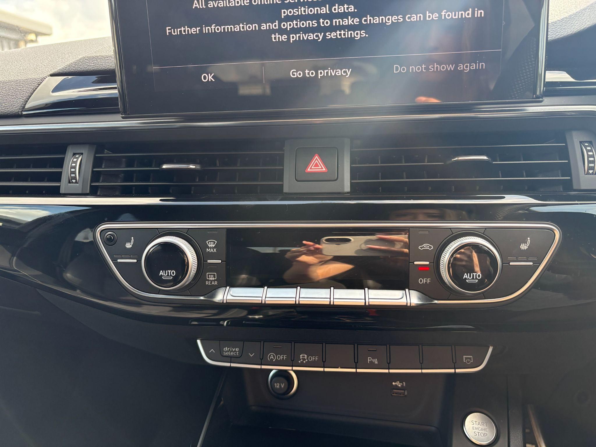 Audi A4 Avant Image 10