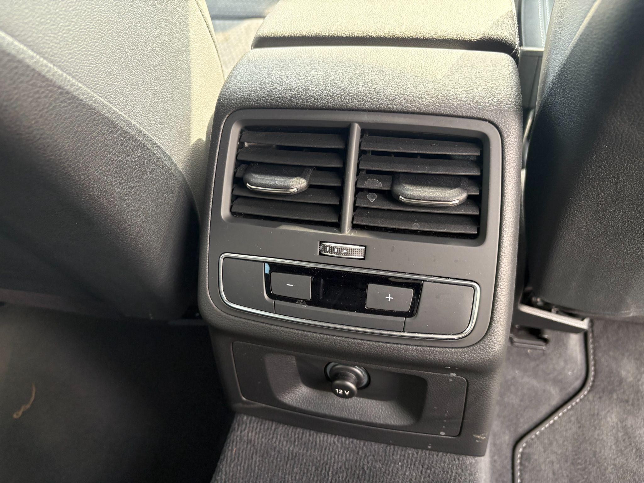 Audi A4 Avant Image 35