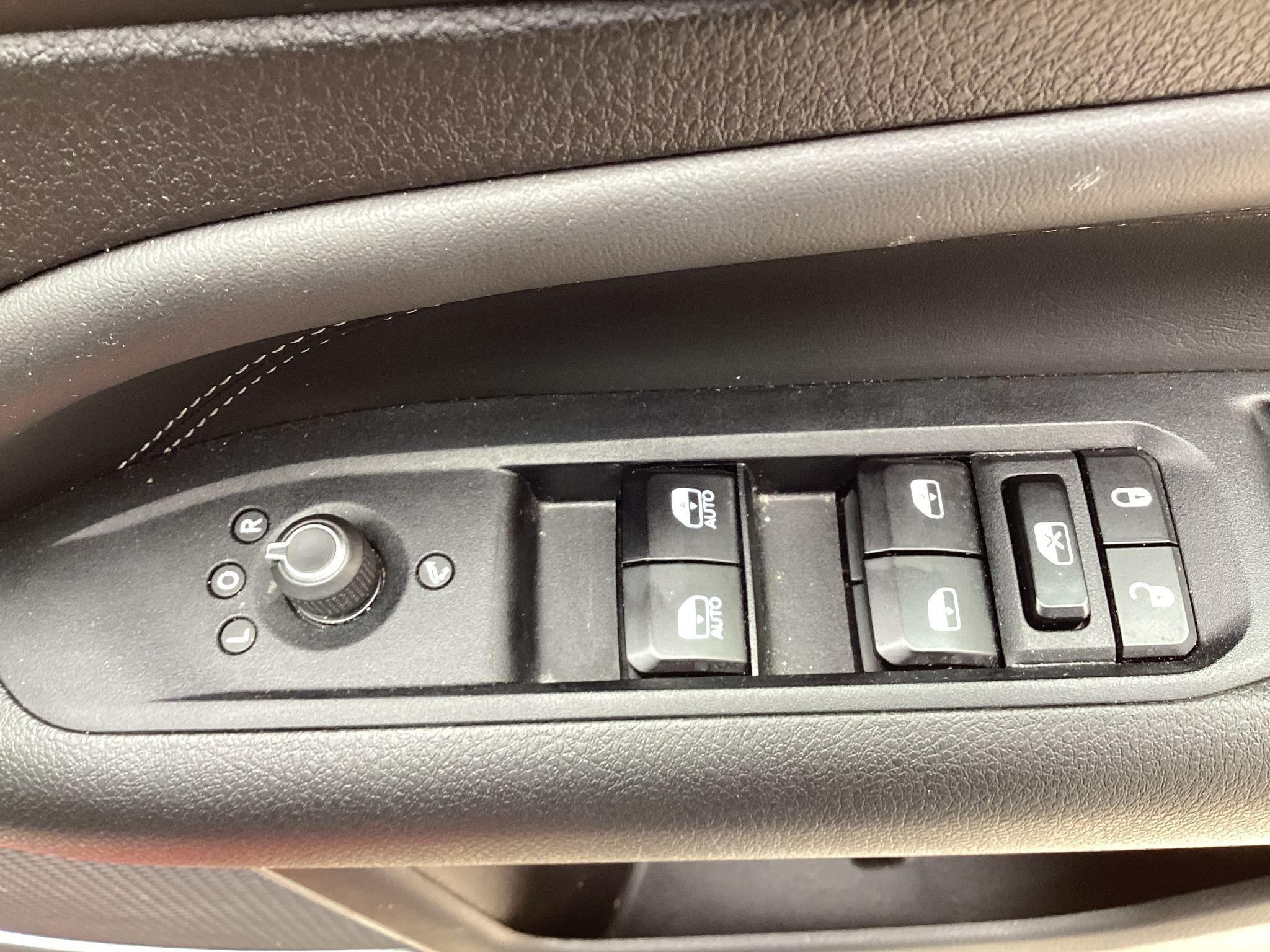 Jeep Compass Image 16