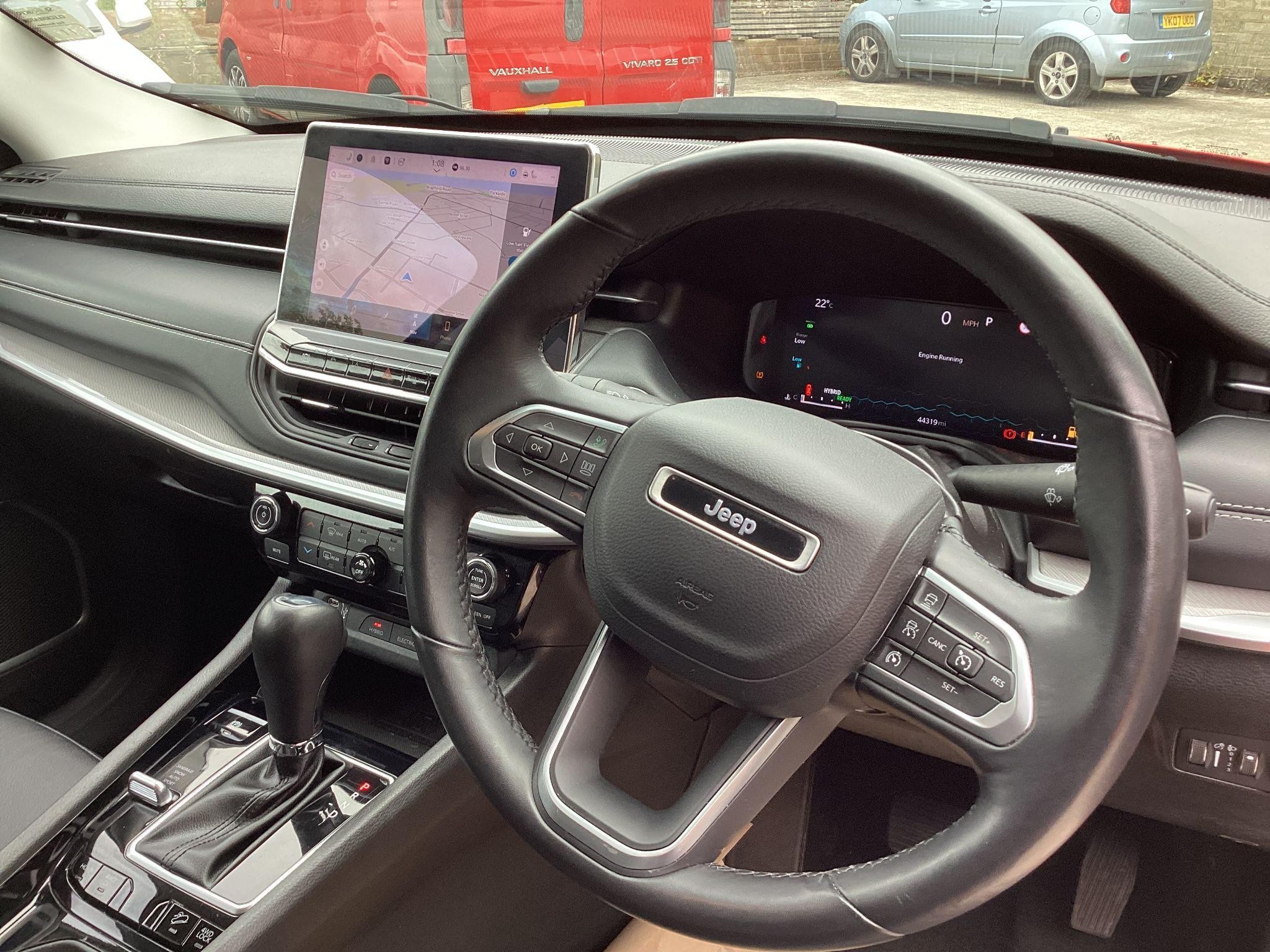 Jeep Compass Image 28