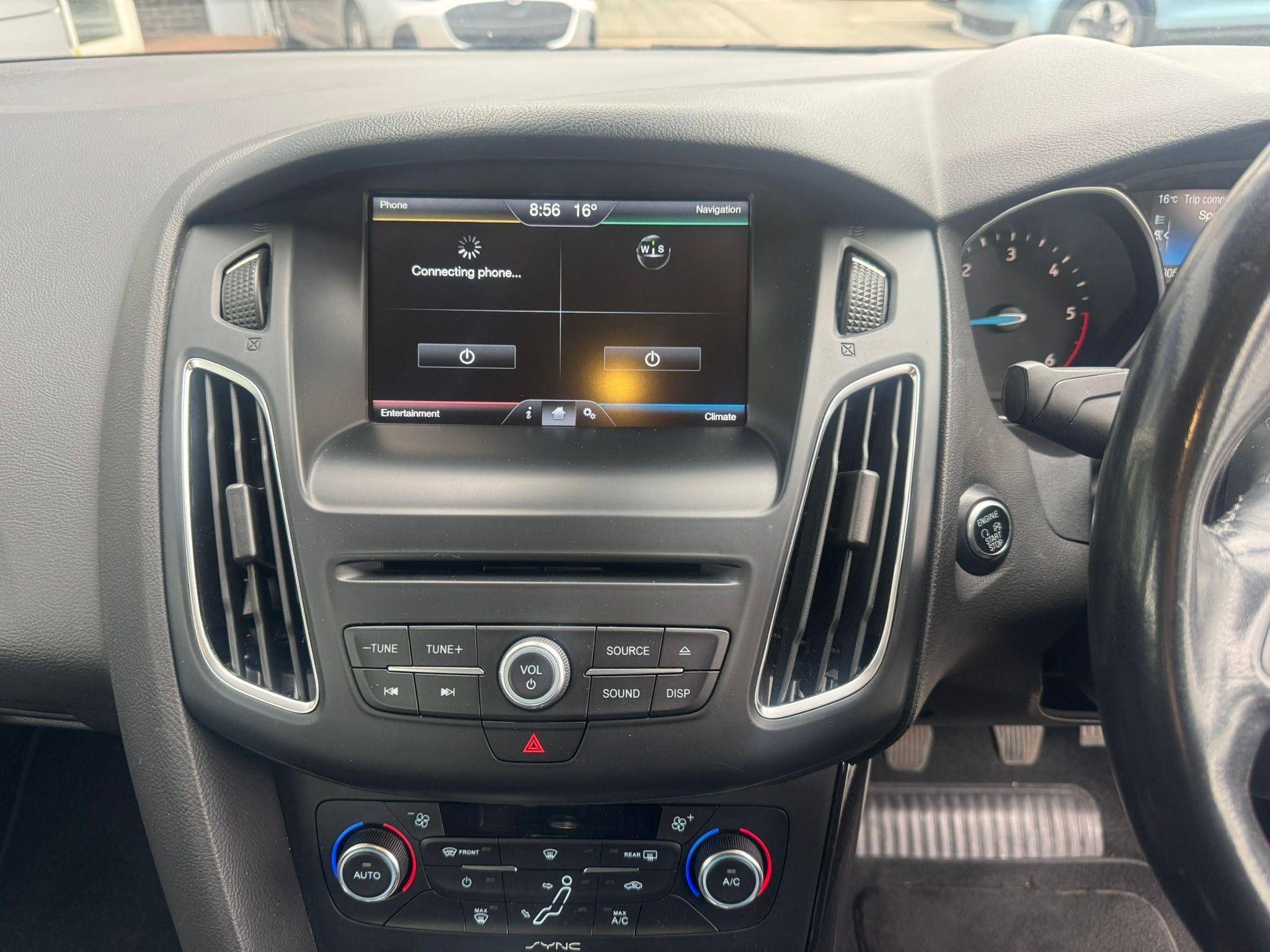 Ford Focus Image 14
