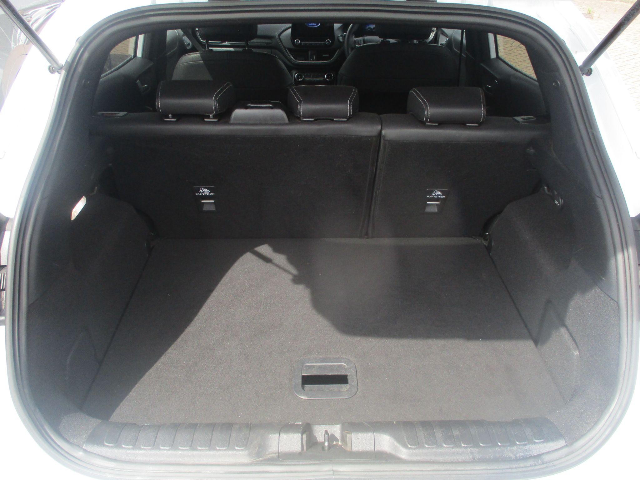 Ford Puma Image 13
