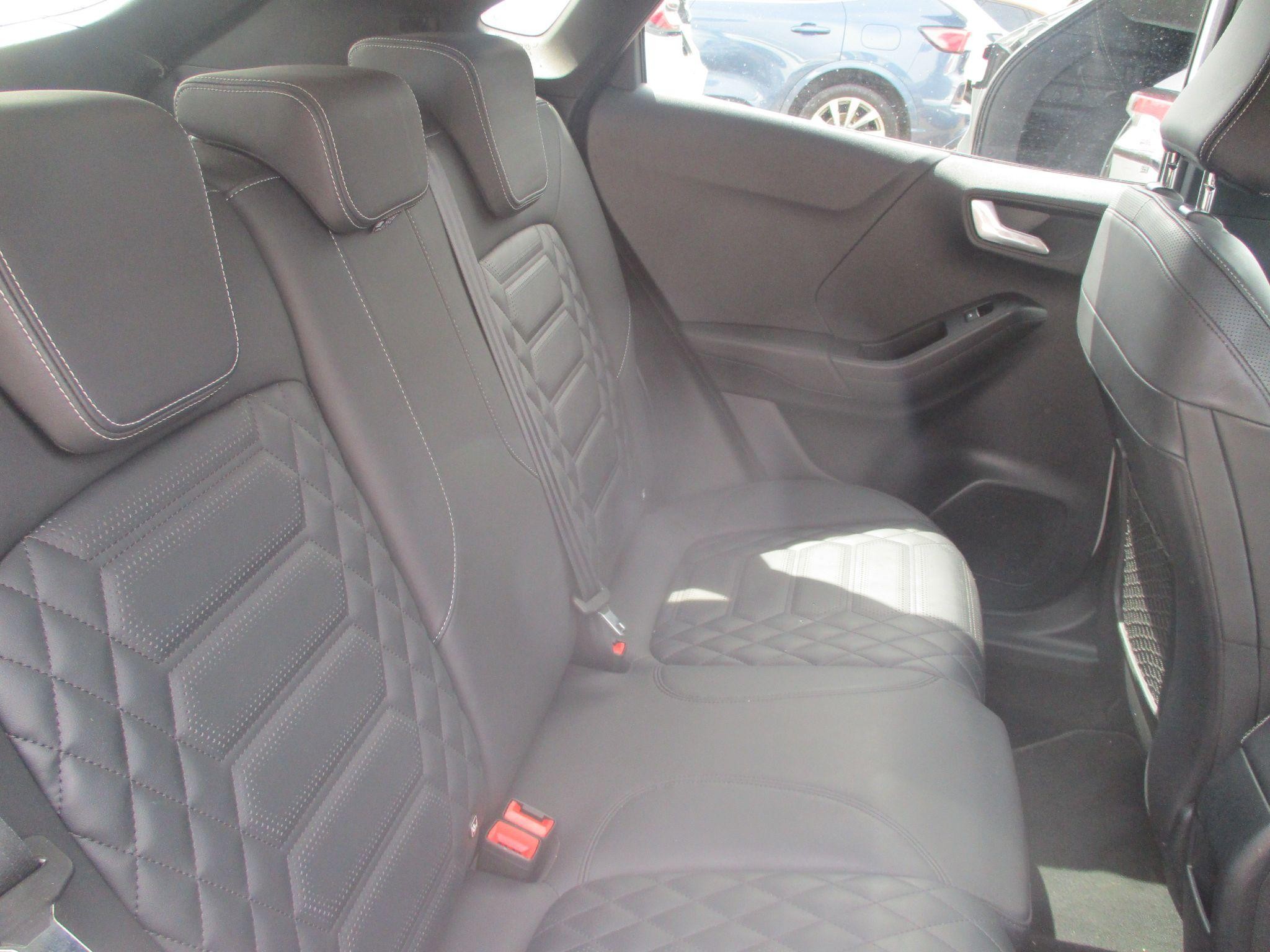 Ford Puma Image 14