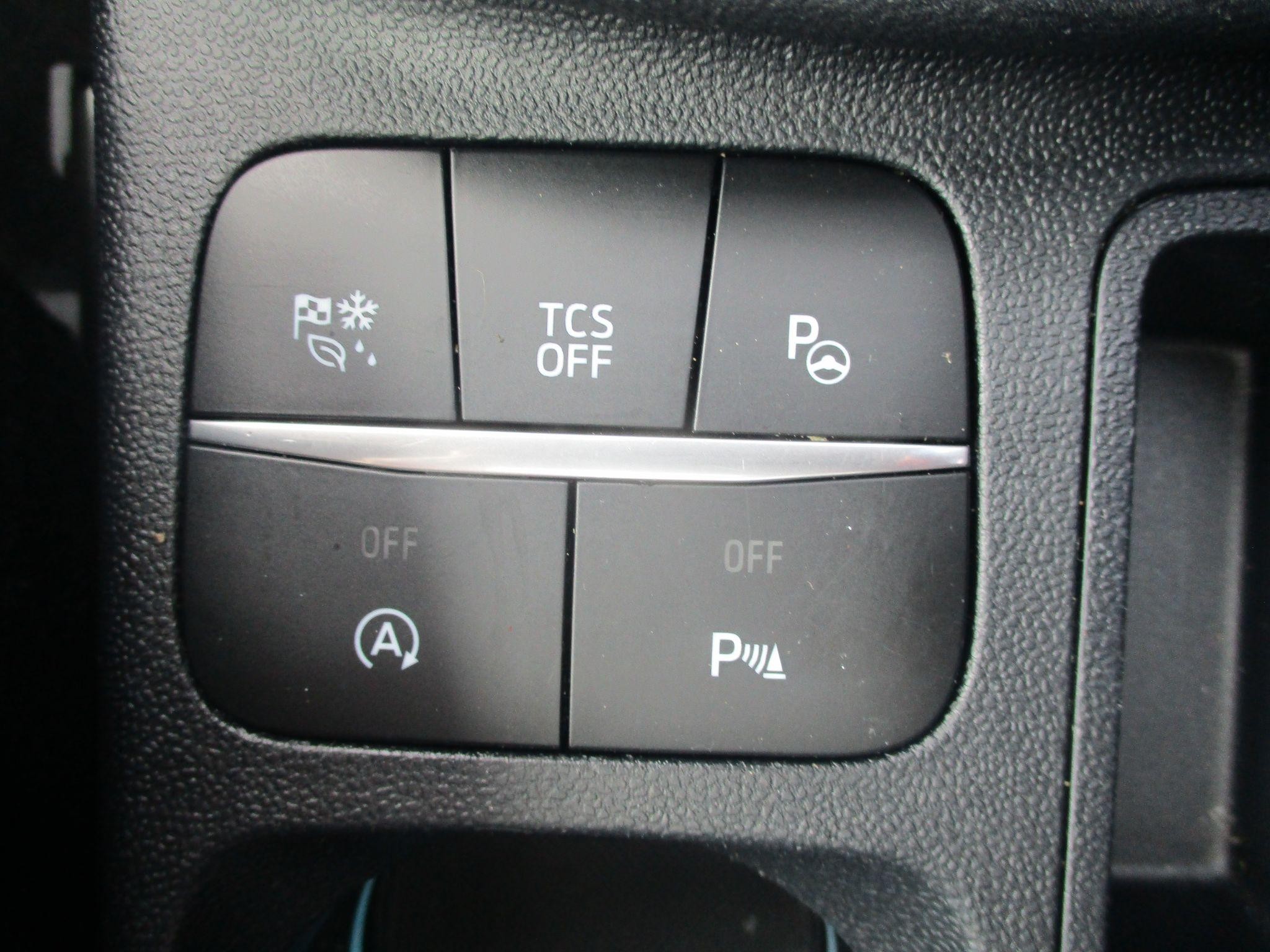 Ford Puma Image 21