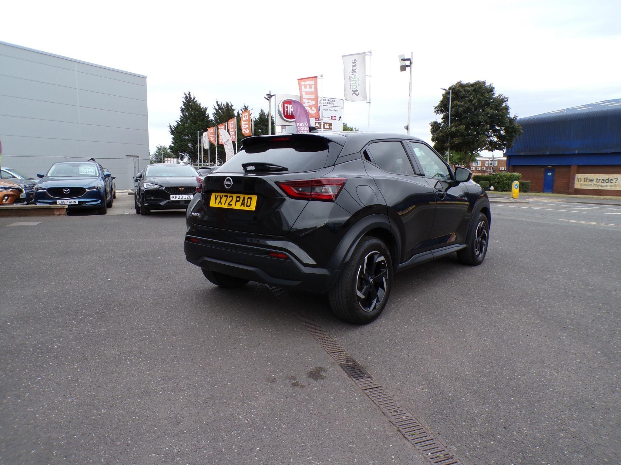 Nissan Juke Image 3