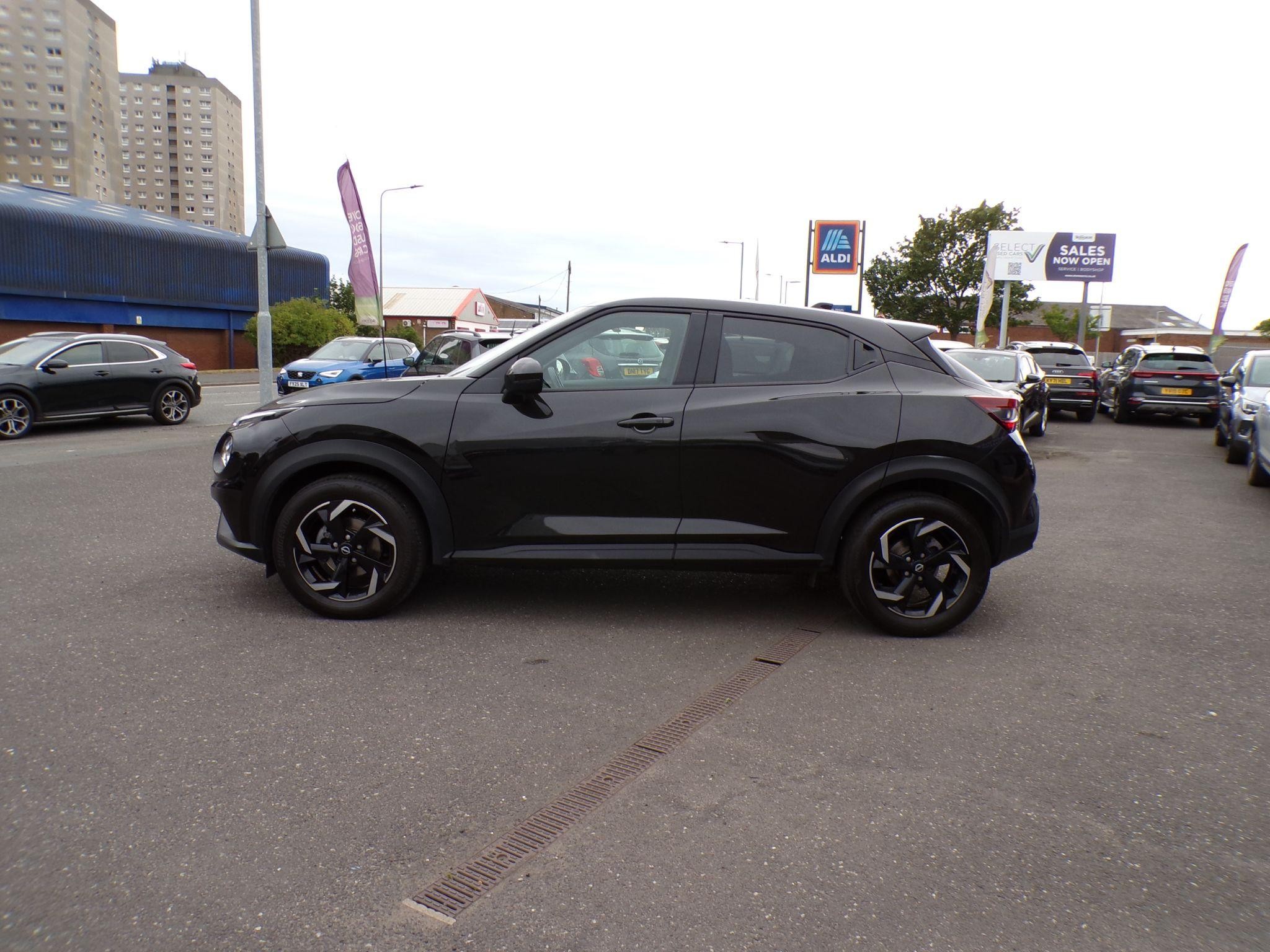 Nissan Juke Image 6