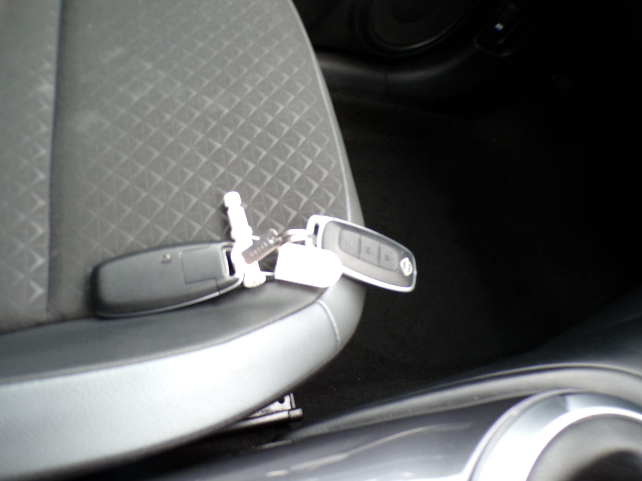 Nissan Juke Image 28
