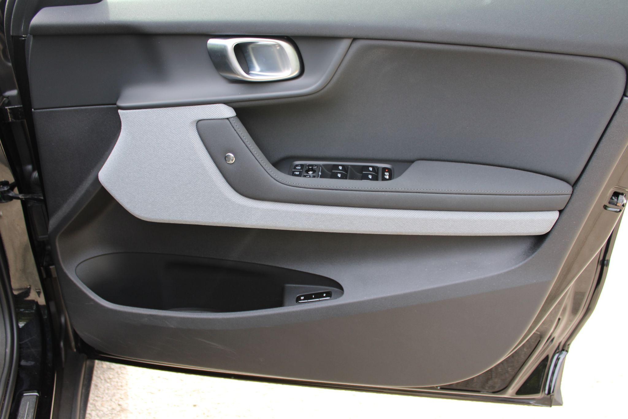 Polestar Polestar 2 Image 24