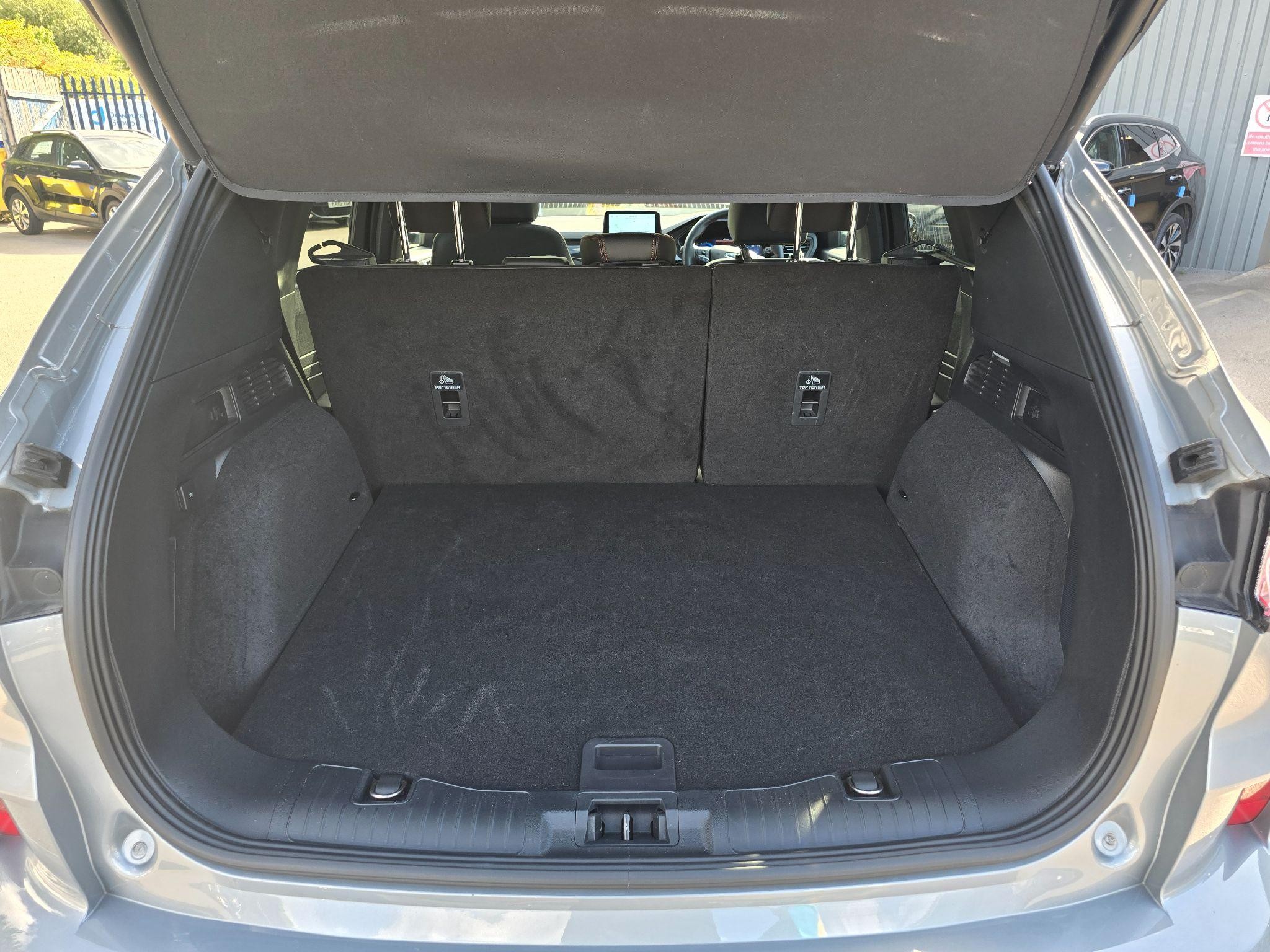 Ford Kuga Image 10