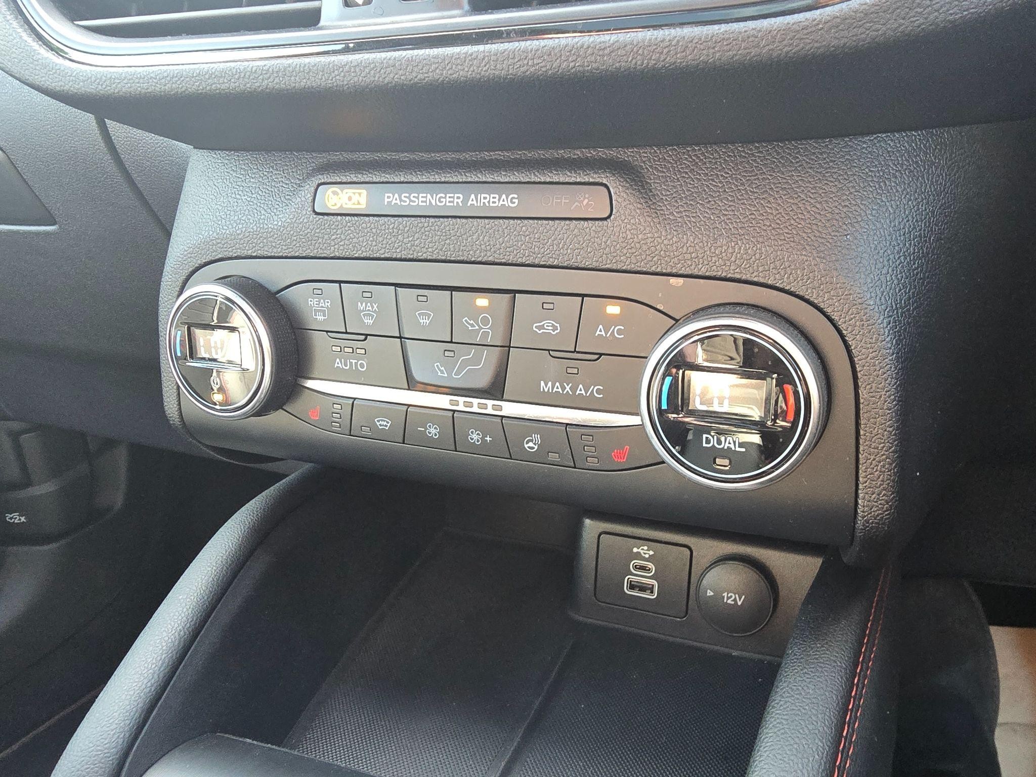Ford Kuga Image 23
