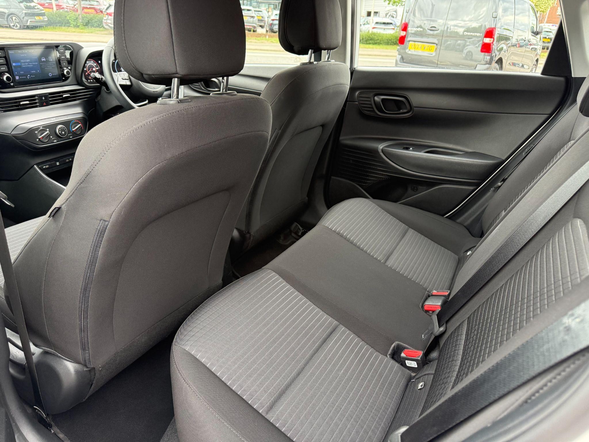 Hyundai i20 Image 15