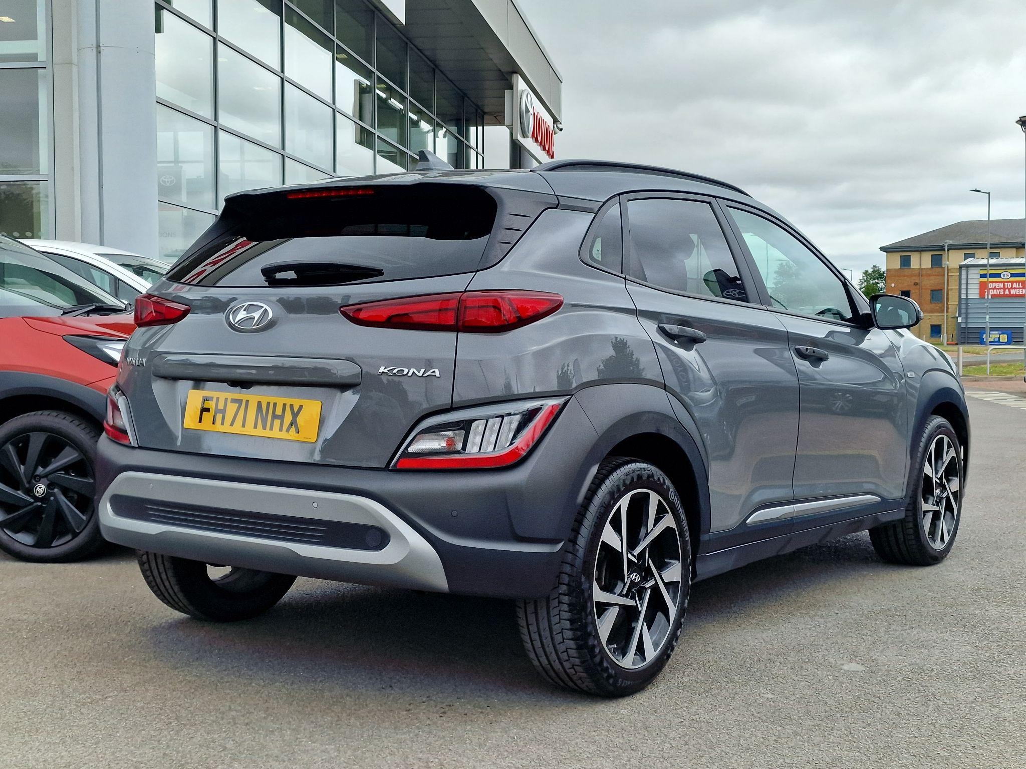 Hyundai KONA Image 2
