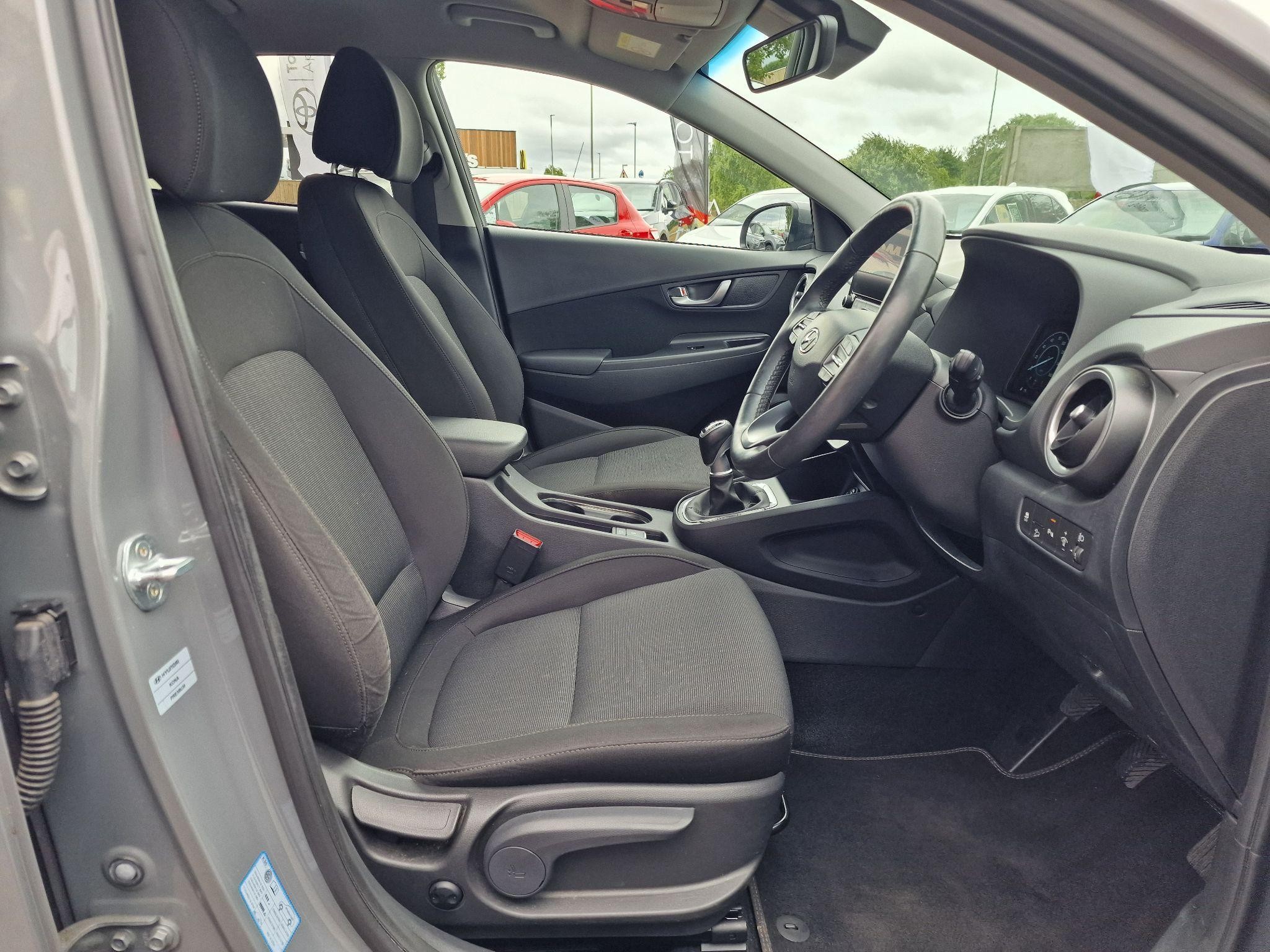 Hyundai KONA Image 11