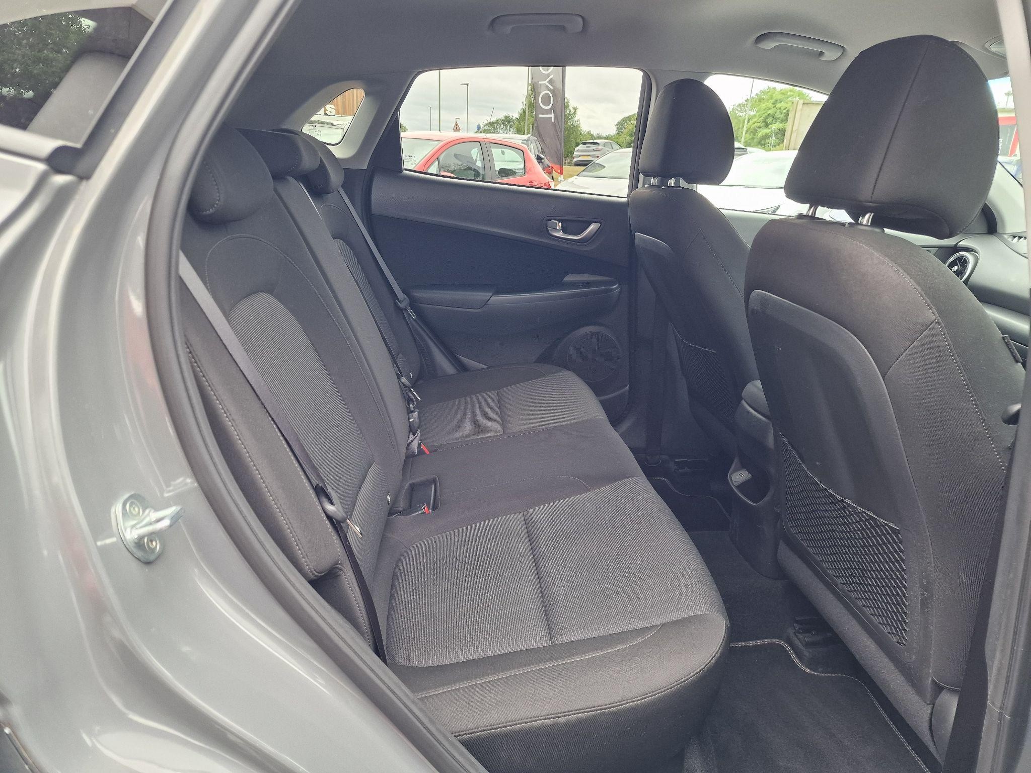 Hyundai KONA Image 13